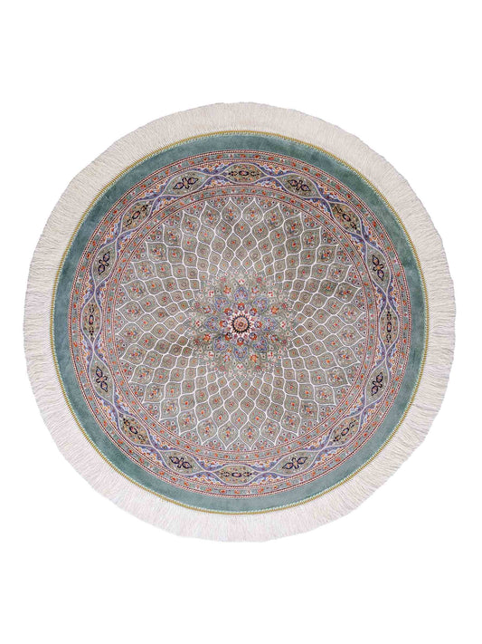 Runder Ghom Maschinenteppich "Ardashir" 100 x 100 cm, mit Medaillon, aus pflanzlicher Seide (Viskose), Türkis. Teppichnummer: V5TL100H. Persian Luxury Collection by Khademi. Made in Iran / Persia – Vertrieb durch JUPITER Intl.