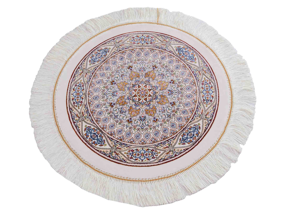 Runder Ghom Maschinenteppich "Ardashir" 60 x 60 cm, mit Medaillon, aus pflanzlicher Seide (Viskose), Cremeweiß. Teppichnummer: V5CR036H. Persian Luxury Collection by Khademi. Made in Iran / Persia – Vertrieb durch JUPITER Intl.