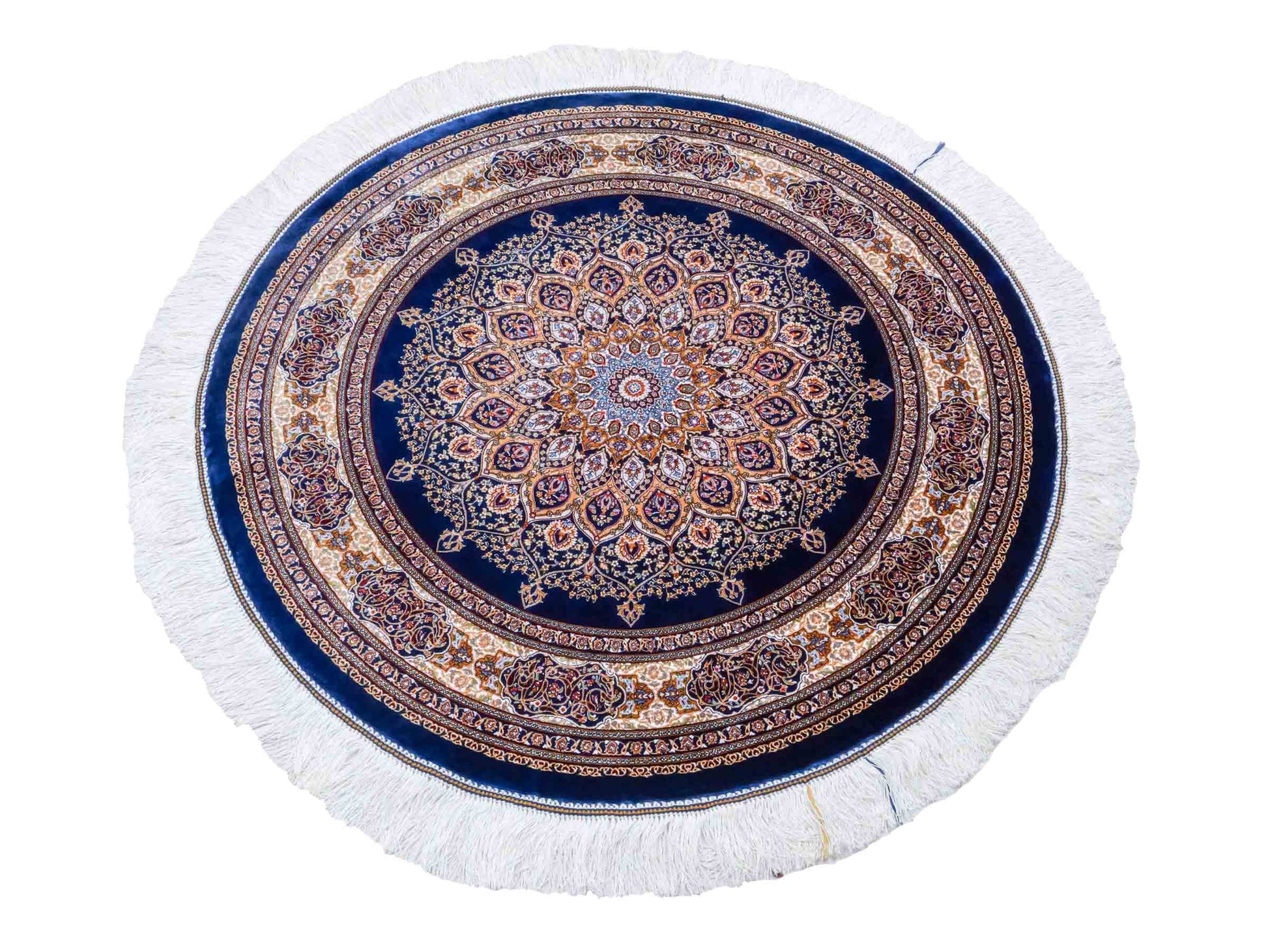 Runder Ghom Maschinenteppich "Arsaces" 100 x 100 cm aus pflanzlicher Seide (Viskose) mit Medaillon, Marineblau. Teppichnummer: V7NY100H. Persian Luxury Collection by Khademi. Made in Iran / Persia – Vertrieb durch JUPITER Intl.