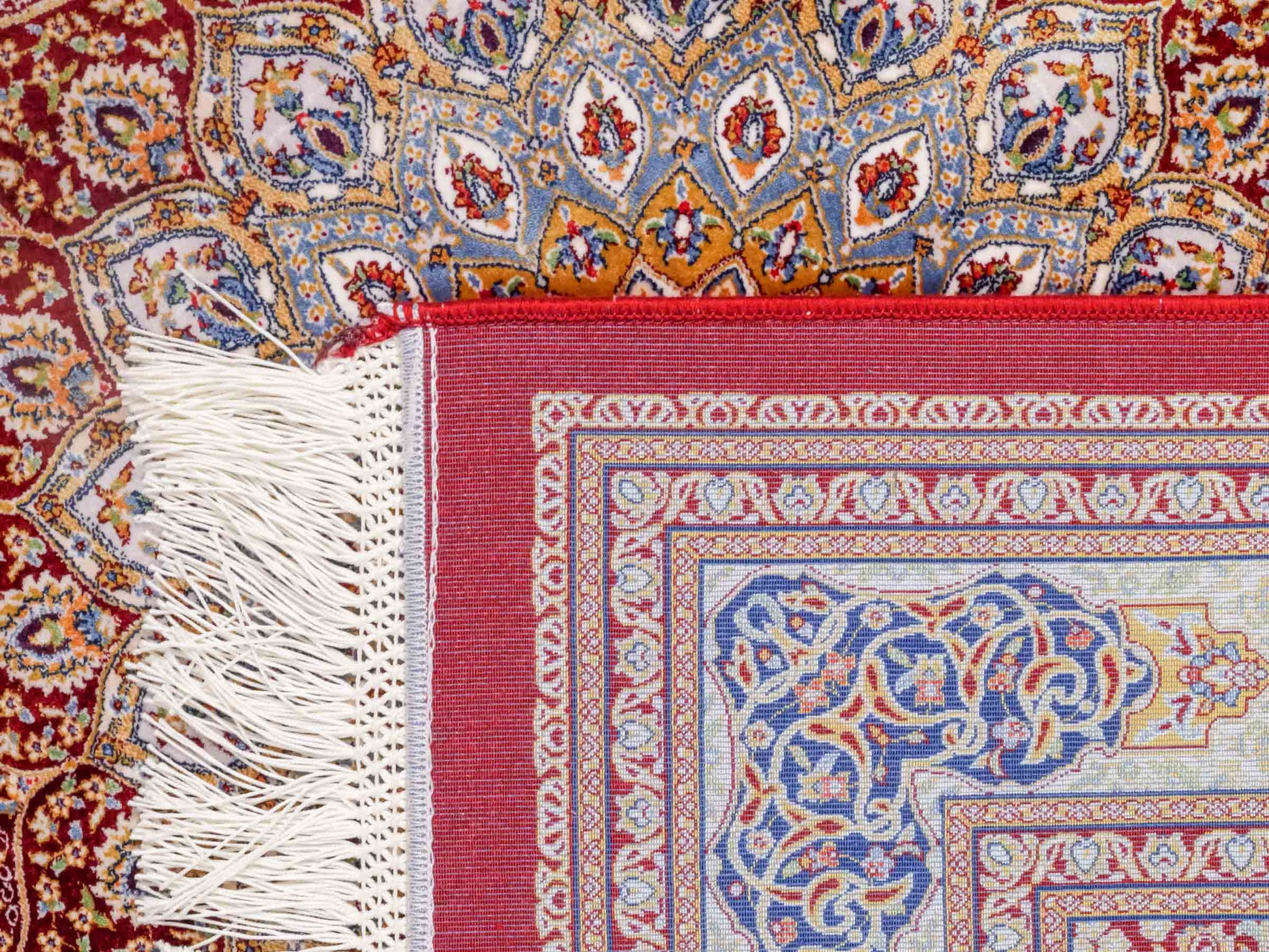 Runder Ghom Maschinenteppich "Arsaces" 120 x 80 cm aus pflanzlicher Seide (Viskose) mit Medaillon, Rot. Teppichnummer: V7RD096M. Persian Luxury Collection by Khademi. Made in Iran / Persia – Vertrieb durch JUPITER Intl.