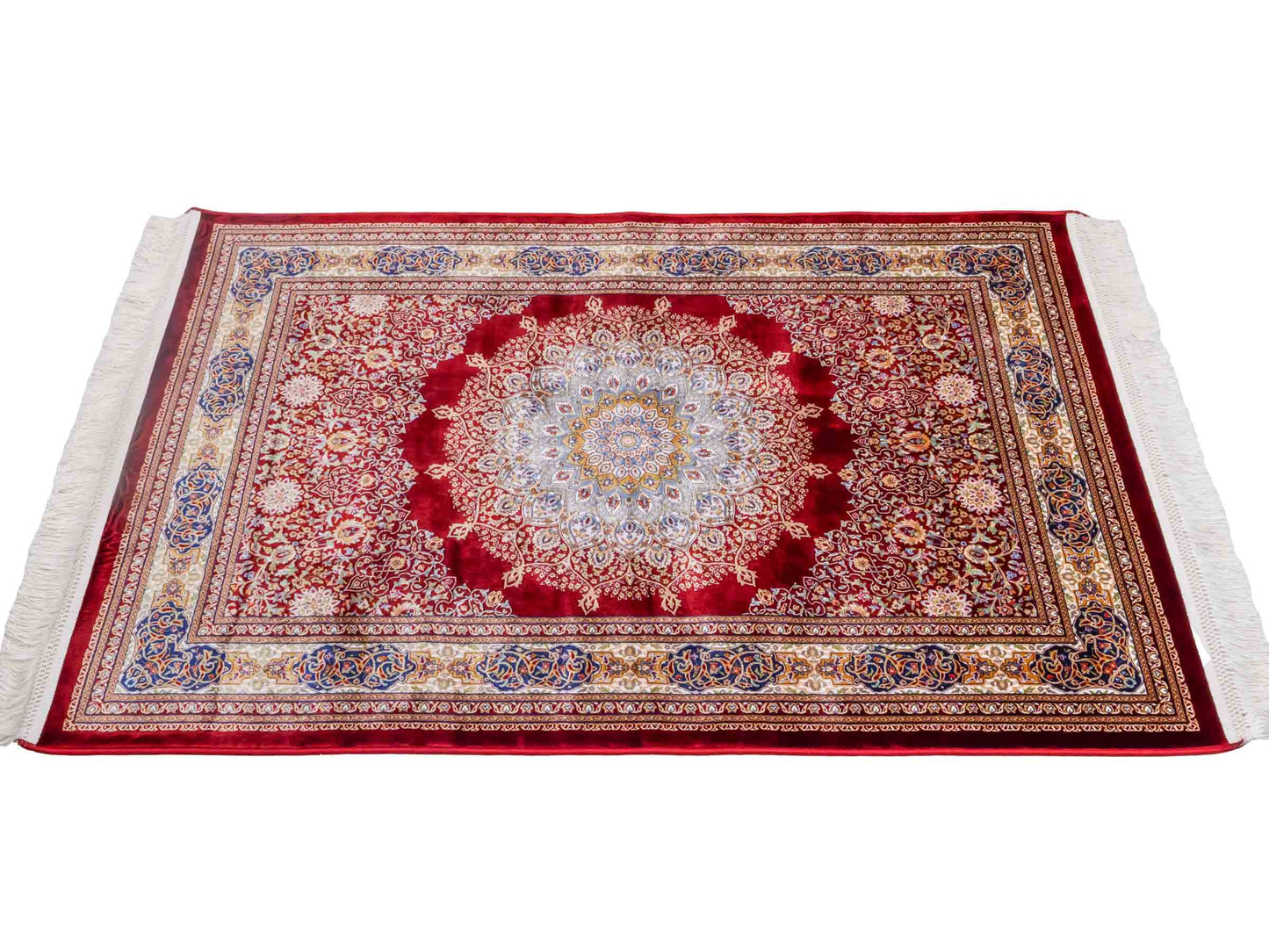 Runder Ghom Maschinenteppich "Arsaces" 120 x 80 cm aus pflanzlicher Seide (Viskose) mit Medaillon, Rot. Teppichnummer: V7RD096M. Persian Luxury Collection by Khademi. Made in Iran / Persia – Vertrieb durch JUPITER Intl.