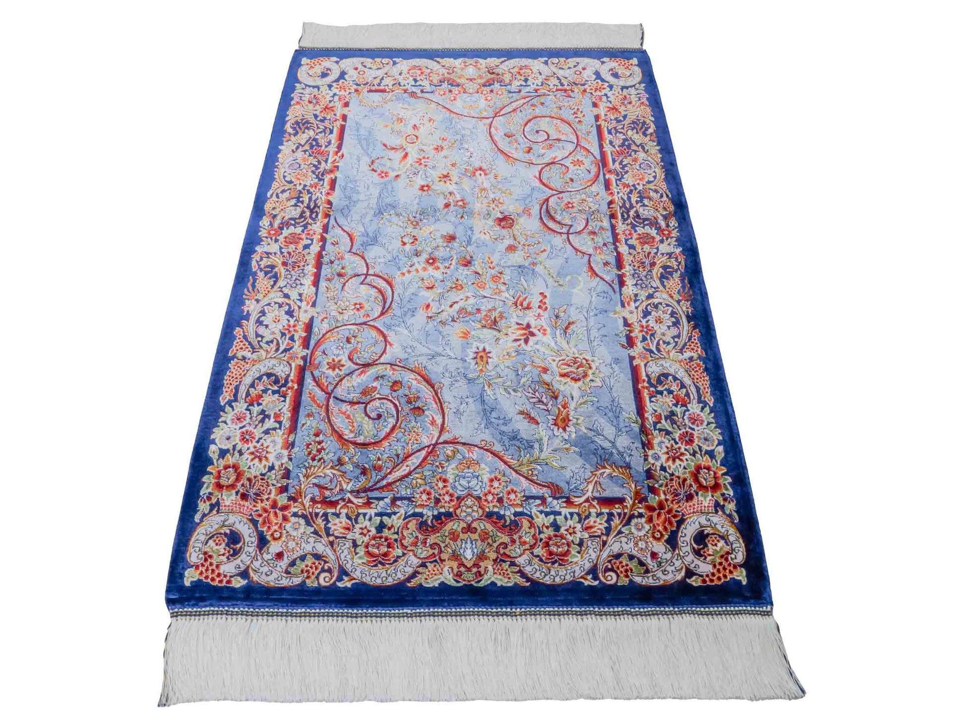 Ghom Maschinenteppich "Arsames" 90 x 60 cm aus pflanzlicher Seide (Viskose) mit Allover-Design, Blau-Navy. Teppichnummer: V8BN054H. Persian Luxury Collection by Khademi. Made in Iran / Persia – Vertrieb durch JUPITER Intl.