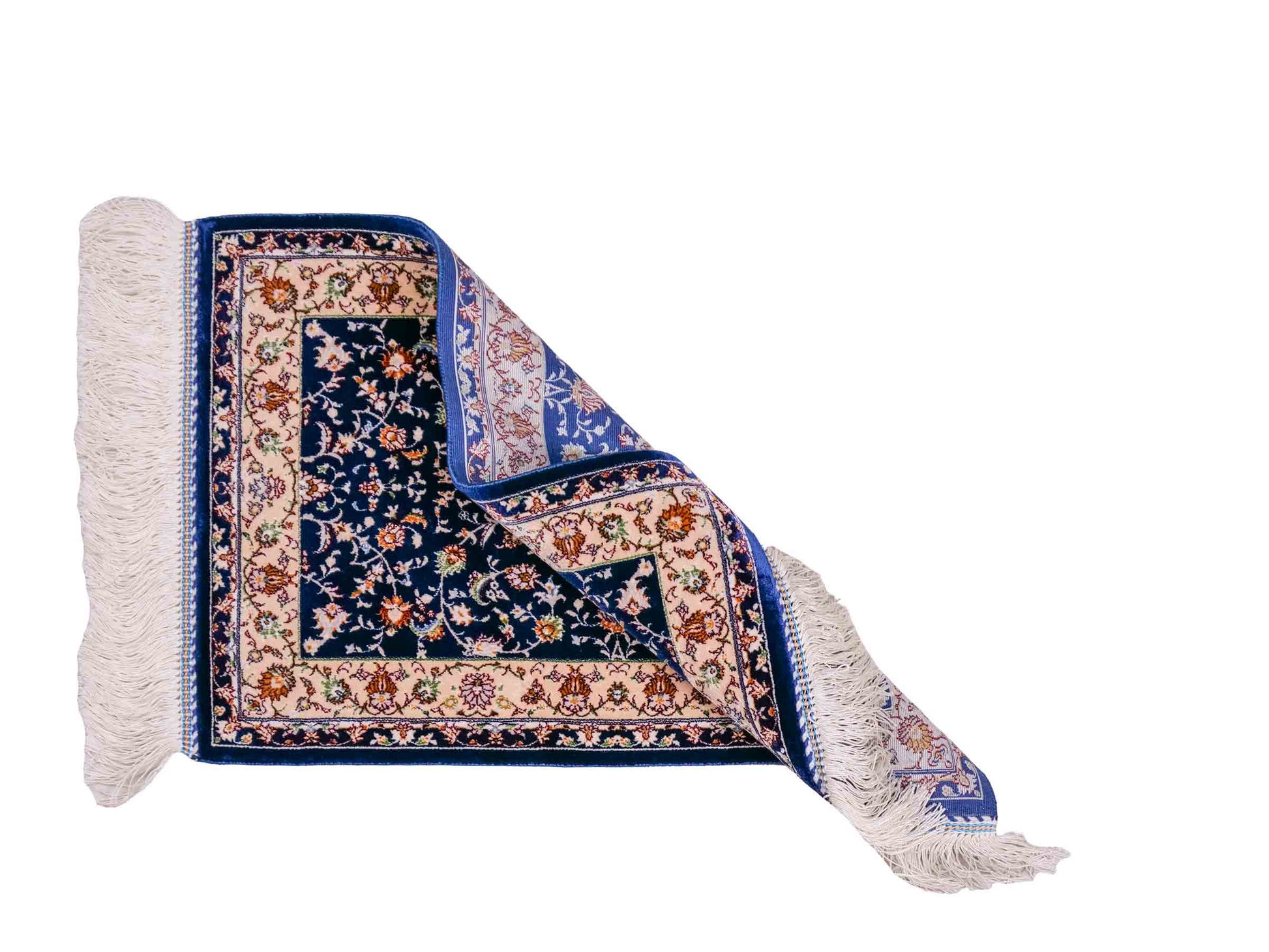 Ghom Maschinenteppich "Arshiyan" 55 x 37 cm aus pflanzlicher Seide (Viskose) mit Allover-Design, Dunkelblau. Teppichnummer: V11BK020H. Persian Luxury Collection by Khademi. Made in Iran / Persia – Vertrieb durch JUPITER Intl.