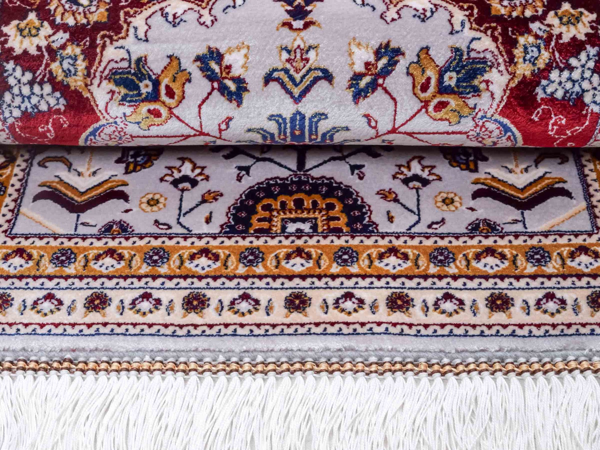 Ghom Maschinenteppich "Azar" 55 x 37 cm aus pflanzlicher Seide (Viskose) mit Allover-Design, Silber-Grau. Teppichnummer: V12SV020H. Persian Luxury Collection by Khademi. Made in Iran / Persia – Vertrieb durch JUPITER Intl.