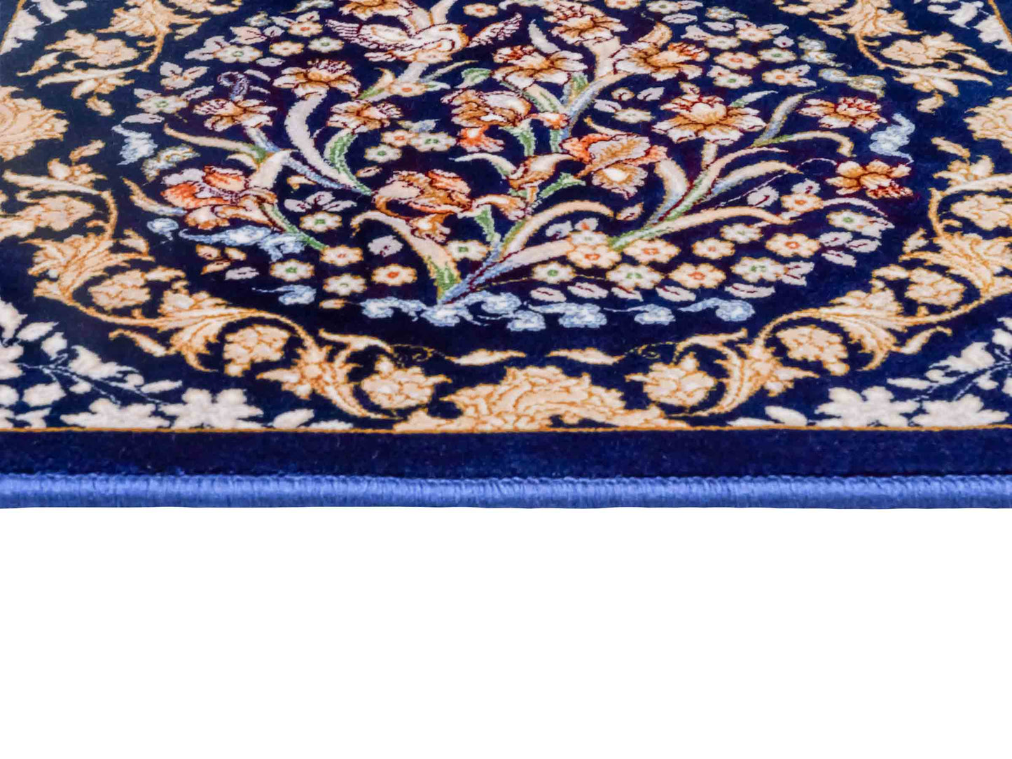 Ghom Maschinenteppich "Bahram" 35 x 35 cm aus pflanzlicher Seide (Viskose) mit floralem Bildmotiv, Marineblau. Teppichnummer: V14NY012M. Persian Luxury Collection by Khademi. Made in Iran / Persia – Vertrieb durch JUPITER Intl.