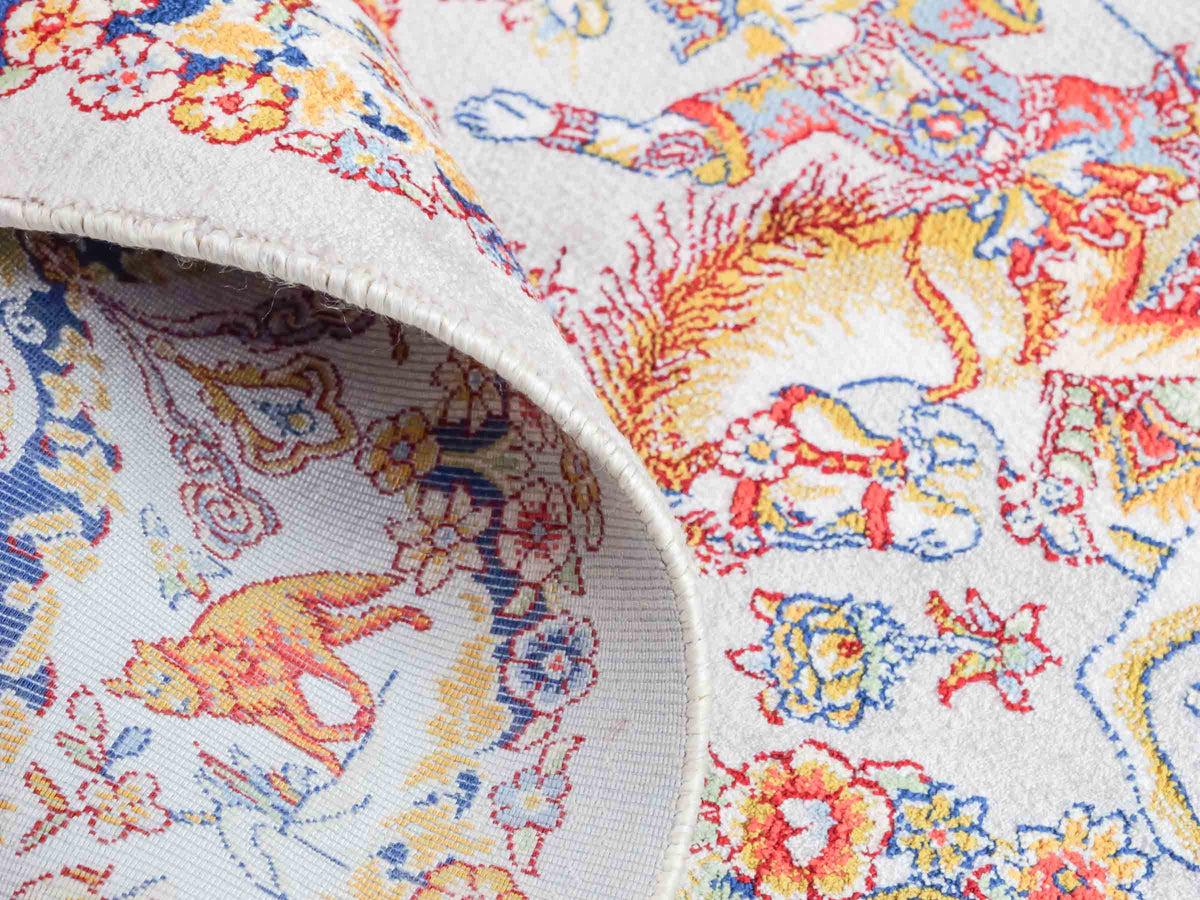 Ghom Maschinenteppich "Banu" 90 x 60 cm, mit Jagdmotiv, Silber-Grau, aus pflanzlicher Seide (Viskose), Hand-Finished. Teppichnummer: V13SV054H. Persian Luxury Collection by Khademi. Made in Iran / Persia – Vertrieb durch JUPITER Intl.