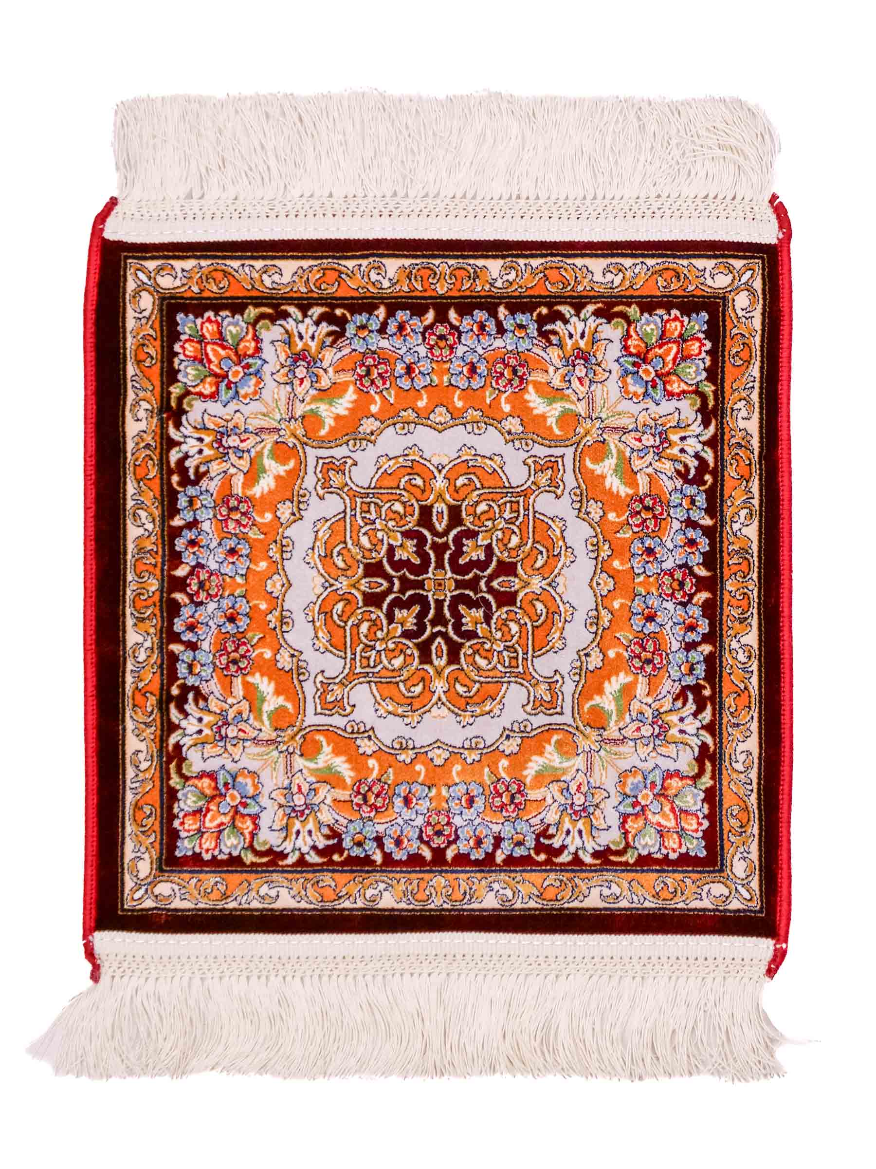 Ghom Maschinenteppich "Behzad" 40 x 40 cm aus pflanzlicher Seide (Viskose) mit Medaillon, Rot. Teppichnummer: V15RD016M. Persian Luxury Collection by Khademi. Made in Iran / Persia – Vertrieb durch JUPITER Intl.