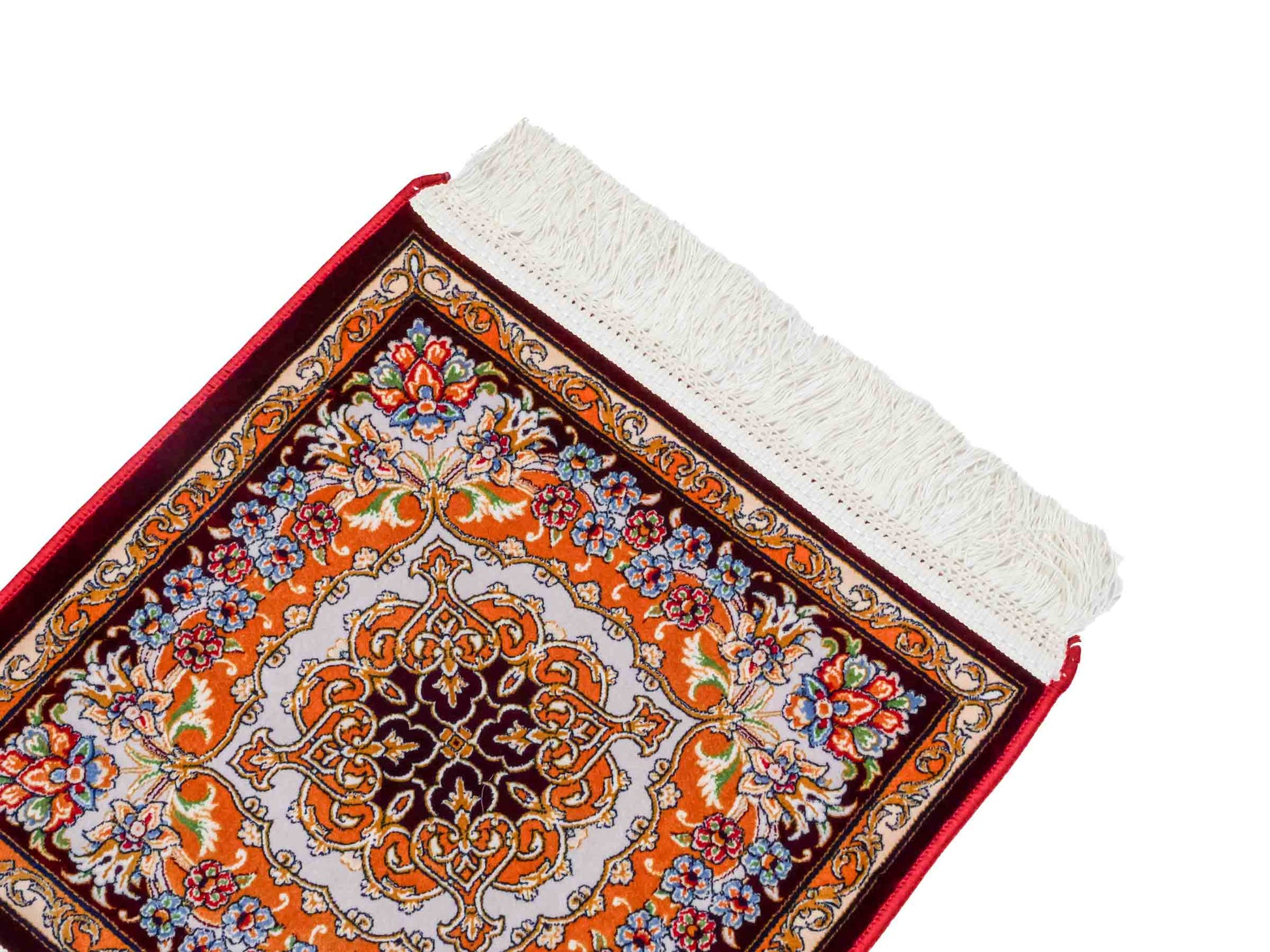 Ghom Maschinenteppich "Behzad" 40 x 40 cm aus pflanzlicher Seide (Viskose) mit Medaillon, Rot. Teppichnummer: V15RD016M. Persian Luxury Collection by Khademi. Made in Iran / Persia – Vertrieb durch JUPITER Intl.