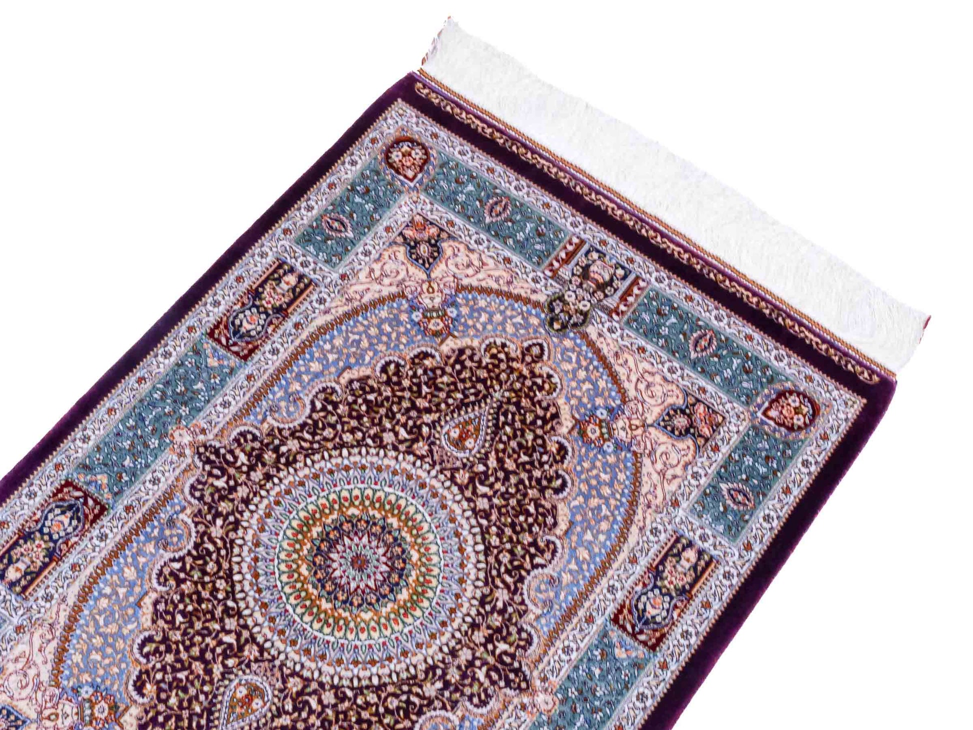 Ghom Maschinenteppich "Bijan" 90 x 60 cm aus pflanzlicher Seide (Viskose) mit Medaillon, Lila / Violett. Teppichnummer: V16AE054H. Persian Luxury Collection by Khademi. Made in Iran / Persia – Vertrieb durch JUPITER Intl.
