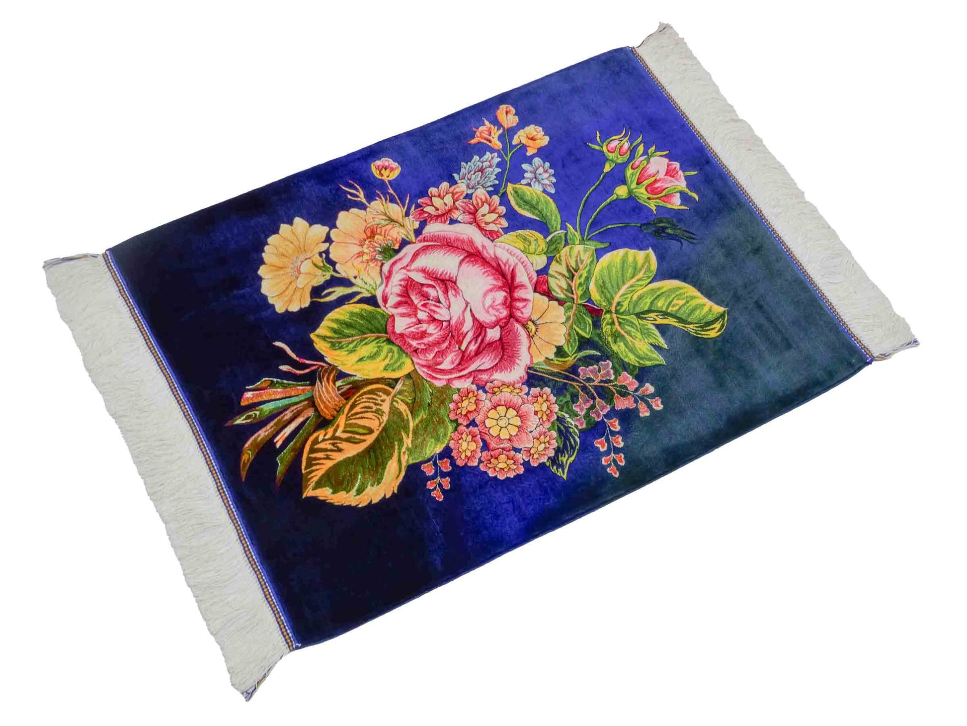 Ghom Maschinenteppich "Blumen & Rosen" 80 x 60 cm aus pflanzlicher Seide (Viskose) mit Bildmotiv, Blau, Grün. Teppichnummer: V57MC048H. Persian Luxury Collection by Khademi. Made in Iran / Persia – Vertrieb durch JUPITER Intl.