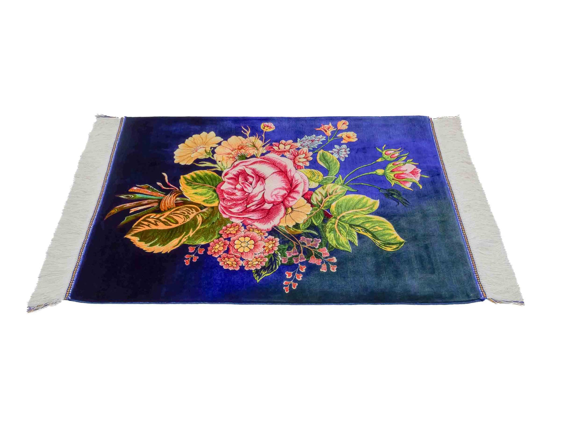 Ghom Maschinenteppich "Blumen & Rosen" 80 x 60 cm aus pflanzlicher Seide (Viskose) mit Bildmotiv, Blau, Grün. Teppichnummer: V57MC048H. Persian Luxury Collection by Khademi. Made in Iran / Persia – Vertrieb durch JUPITER Intl.