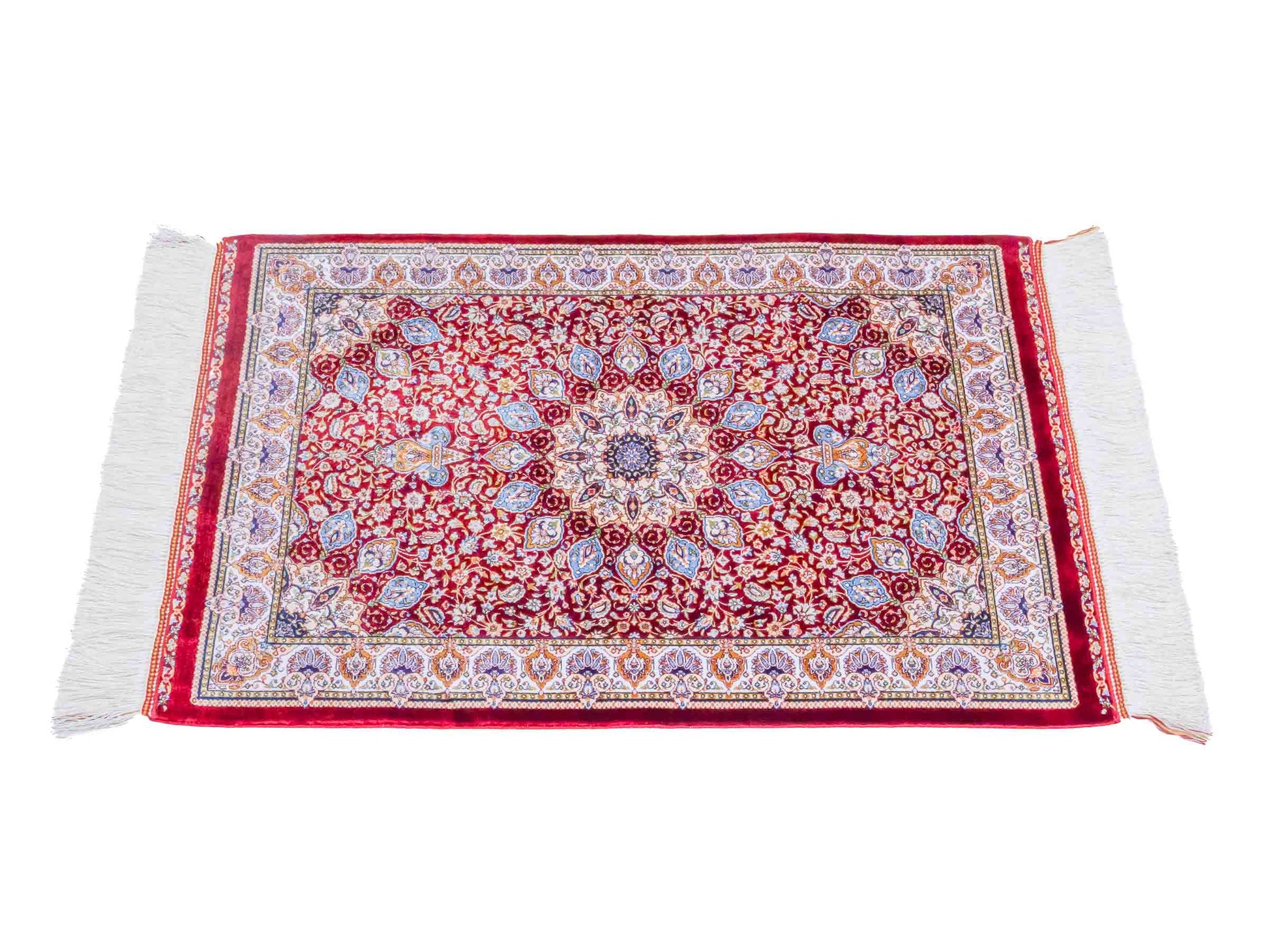 Ghom Maschinenteppich "Borzin" 90 x 60 cm aus pflanzlicher Seide (Viskose) mit Medaillon, Rot. Teppichnummer: V17RD054H. Persian Luxury Collection by Khademi. Made in Iran / Persia – Vertrieb durch JUPITER Intl.