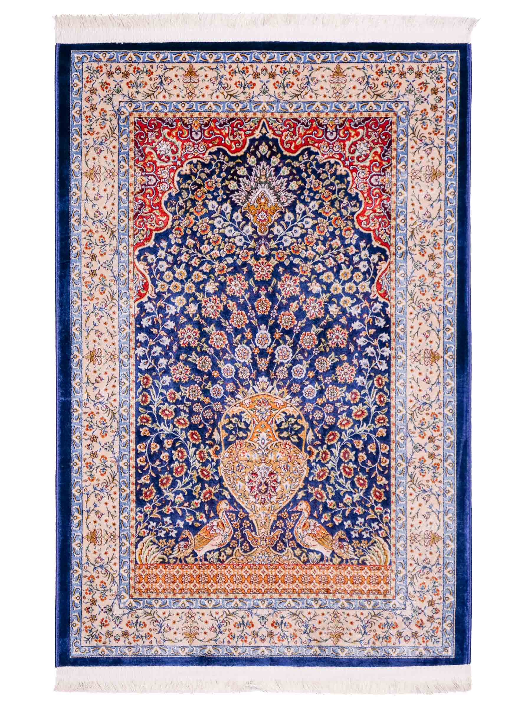Ghom Maschinenteppich "Chobin" 90 x 60 cm aus pflanzlicher Seide (Viskose) mit Medaillon, Navy-Blau. Teppichnummer: V18NY054M. Persian Luxury Collection by Khademi. Made in Iran / Persia – Vertrieb durch JUPITER Intl.