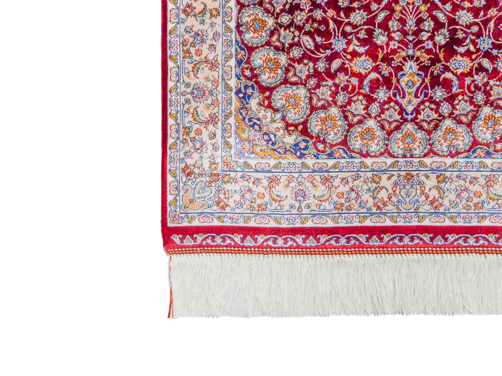 Ghom Maschinenteppich "Darab" 90 x 60 cm aus pflanzlicher Seide (Viskose) mit Medaillon, Rot. Teppichnummer: V20RD054H. Persian Luxury Collection by Khademi. Made in Iran / Persia – Vertrieb durch JUPITER Intl.