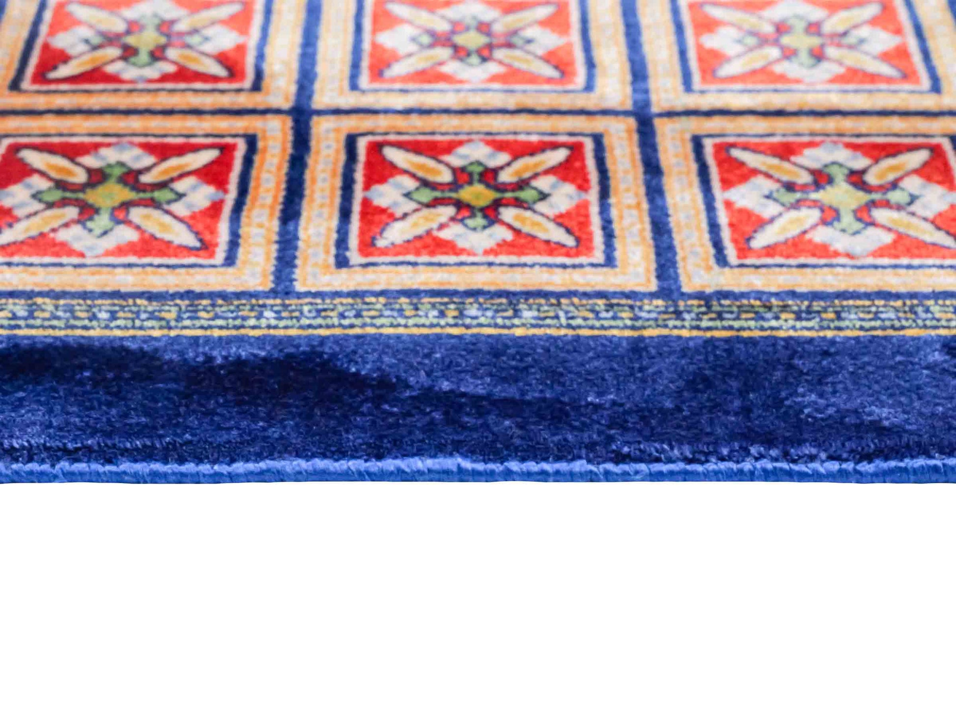 Ghom Maschinenteppich "Faramarz" 30 x 30 cm aus pflanzlicher Seide (Viskose) mit Feldmuster, Navy-Blau. Teppichnummer: V23NY009H. Persian Luxury Collection by Khademi. Made in Iran / Persia – Vertrieb durch JUPITER Intl.