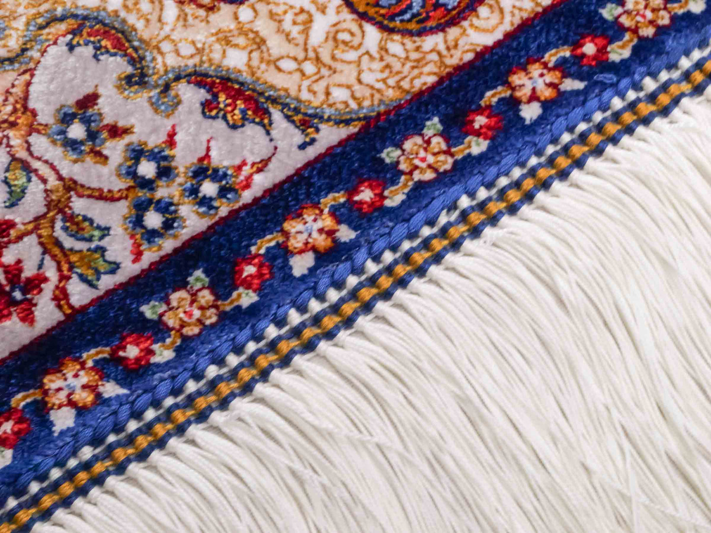 Ghom Maschinenteppich "Fariborz" 90 x 60 cm aus pflanzlicher Seide (Viskose) mit Jagdmotiv, Navy-Blau. Teppichnummer: V25NY054H. Persian Luxury Collection by Khademi. Made in Iran / Persia – Vertrieb durch JUPITER Intl.