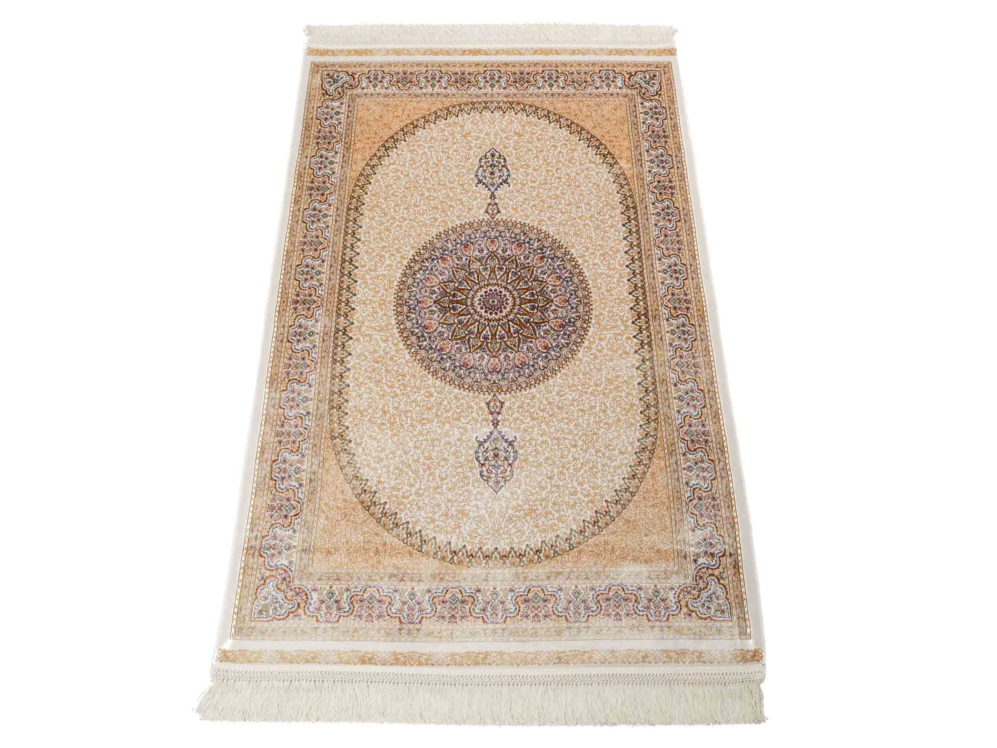 Ghom Maschinenteppich "Fereydun" 120 x 80 cm aus pflanzlicher Seide (Viskose) mit Medaillon, Cremeweiß. Teppichnummer: V28CR096M. Persian Luxury Collection by Khademi. Made in Iran / Persia – Vertrieb durch JUPITER Intl.