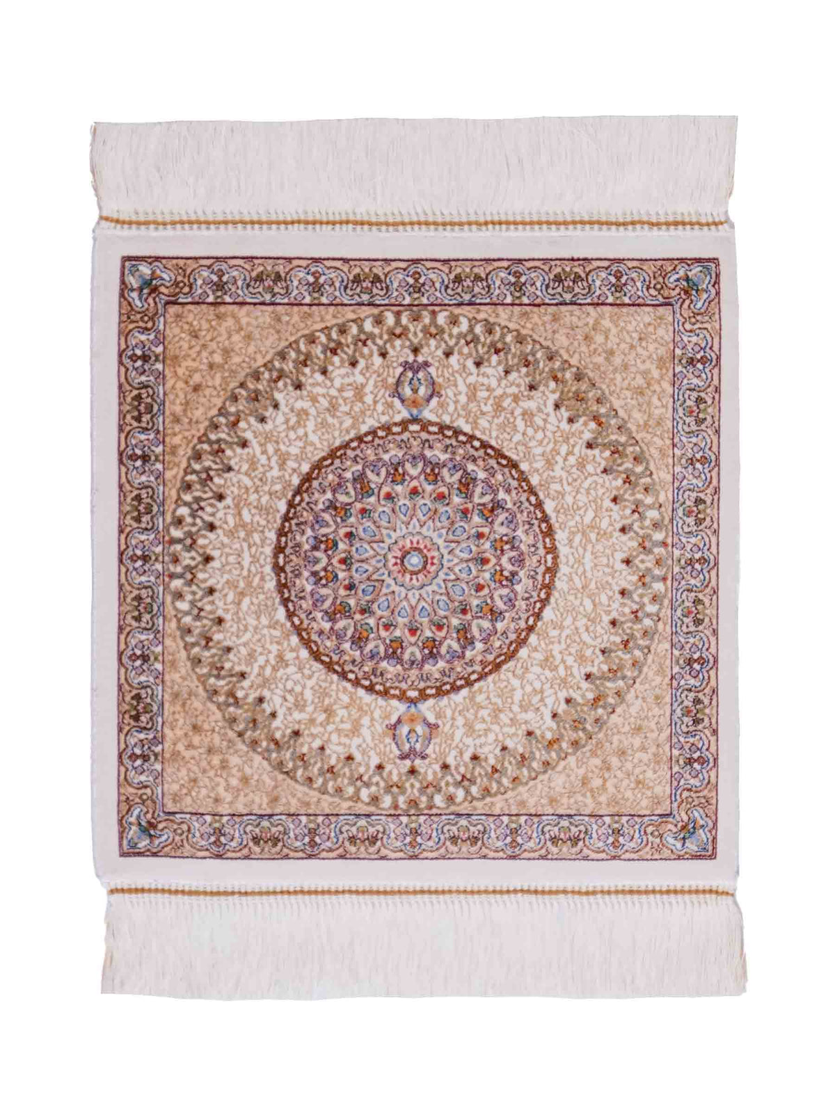 Ghom Maschinenteppich "Fereydun" 40 x 40 cm, mit Medaillon, Cremeweiß, aus pflanzlicher Seide (Viskose), Hand-Finished. Teppichnummer: V28CR016H. Persian Luxury Collection by Khademi. Made in Iran / Persia – Vertrieb durch JUPITER Intl.