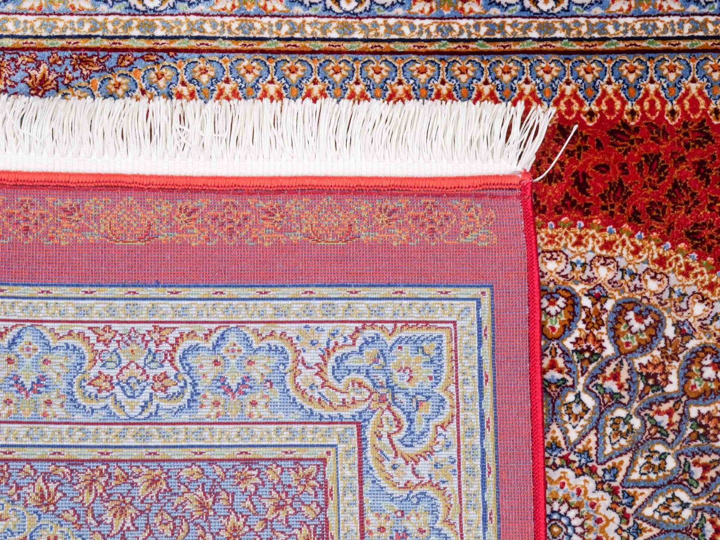 Ghom Maschinenteppich "Fereydun" 90 x 60 cm aus pflanzlicher Seide (Viskose) mit Medaillon, Orange. Teppichnummer: V28BU054M. Persian Luxury Collection by Khademi. Made in Iran / Persia – Vertrieb durch JUPITER Intl.