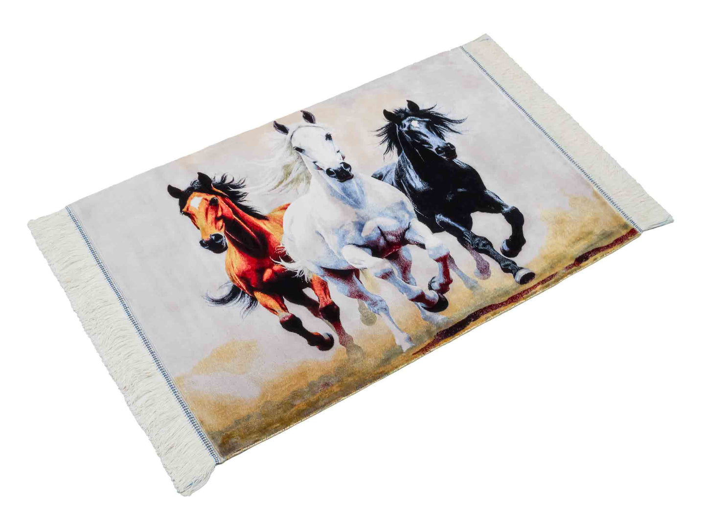 Ghom Maschinenteppich "Galoppierende Pferde" 90 x 60 cm aus pflanzlicher Seide (Viskose). Wandteppich mit Bildmotiv, Mehrfarbig. Teppichnummer: V35MC054H. Persian Luxury Collection by Khademi. Made in Iran / Persia – Vertrieb durch JUPITER Intl.