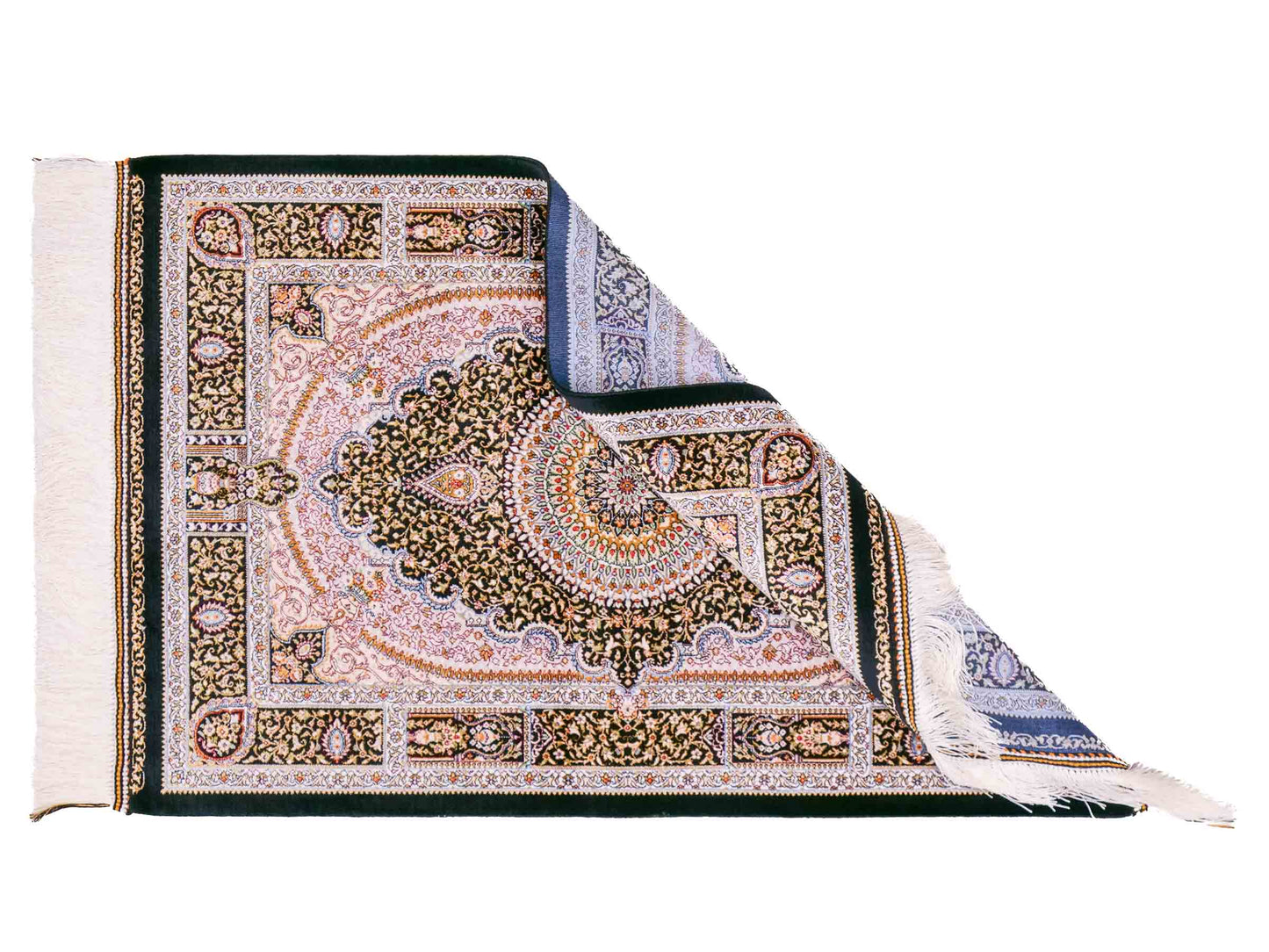 Ghom Maschinenteppich "Garshasp" 90 x 60 cm aus pflanzlicher Seide (Viskose) mit Medaillon, Schwarz. Teppichnummer: V38BK054H. Persian Luxury Collection by Khademi. Made in Iran / Persia – Vertrieb durch JUPITER Intl.