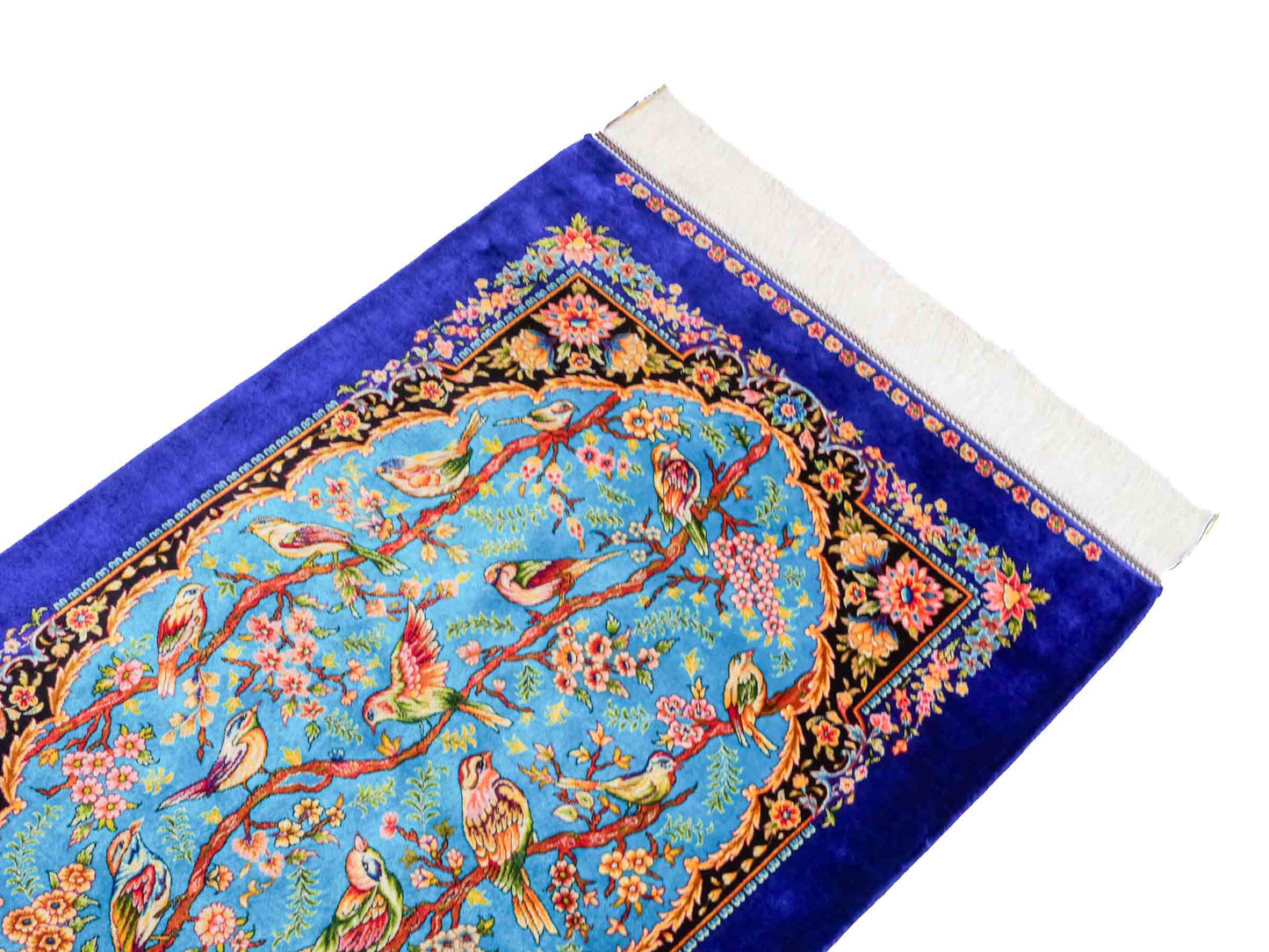 Ghom Maschinenteppich "Garsivaz" 90 x 60 cm aus pflanzlicher Seide (Viskose) mit Bildmotiv, Marineblau, Blau. Teppichnummer: V51TB054H Persian Luxury Collection by Khademi. Made in Iran / Persia – Vertrieb durch JUPITER Intl.