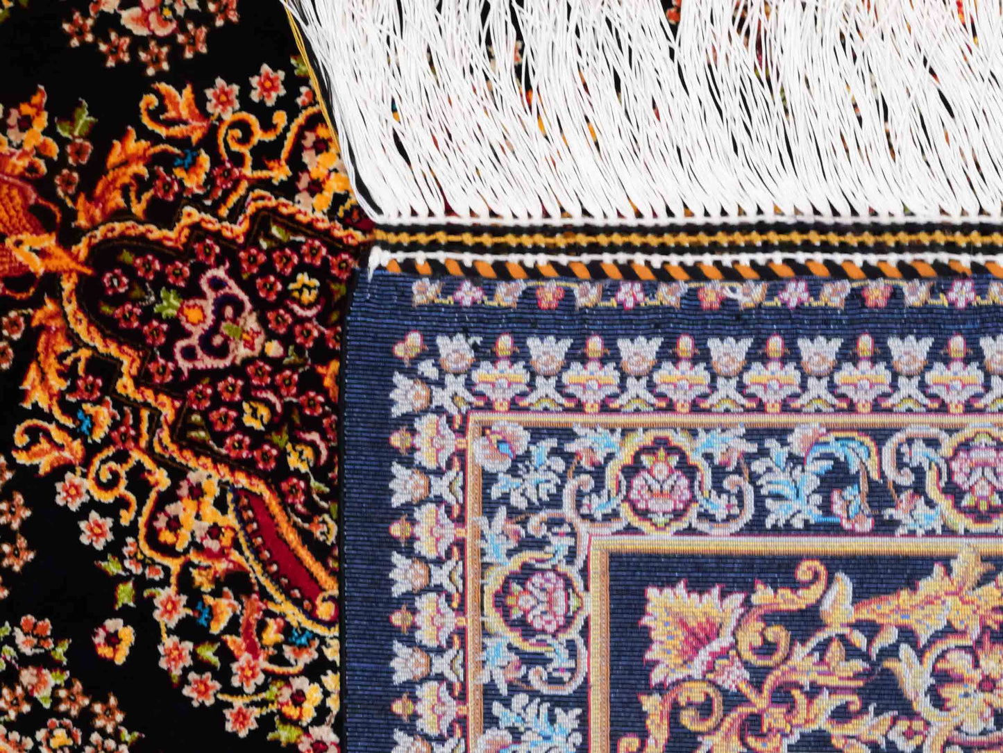 Ghom Maschinenteppich "Giv" 90 x 60 cm aus pflanzlicher Seide (Viskose) mit Medaillon, Schwarz-Gold. Teppichnummer: V42BK054H. Persian Luxury Collection by Khademi. Made in Iran / Persia – Vertrieb durch JUPITER Intl.