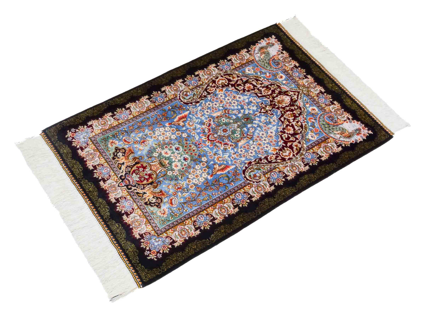 Ghom Maschinenteppich "Gudarz" 90 x 60 cm aus pflanzlicher Seide (Viskose). Wandteppich mit Bildmotiv, Schwarz-Blau. Teppichnummer: V39BK054H. Persian Luxury Collection by Khademi. Made in Iran / Persia – Vertrieb durch JUPITER Intl.