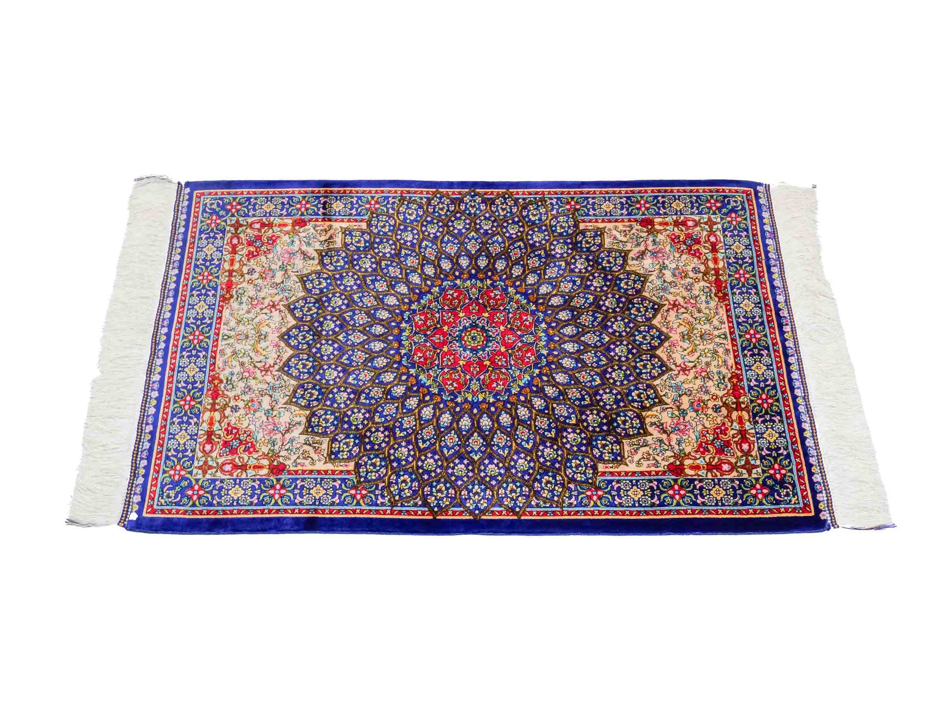 Ghom Maschinenteppich "Homa" 90 x 60 cm aus pflanzlicher Seide (Viskose) mit Medaillon, Blau-Beige. Teppichnummer: V44BB054H. Persian Luxury Collection by Khademi. Made in Iran / Persia – Vertrieb durch JUPITER Intl.