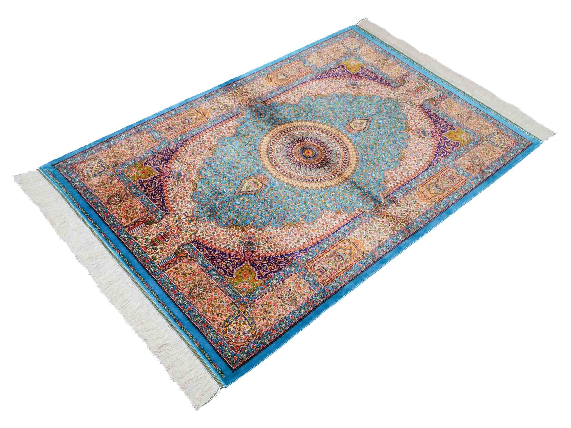 Ghom Maschinenteppich "Homay" 150 x 100 cm aus pflanzlicher Seide (Viskose) mit Medaillon, Hellblau, Cremeweiß. Teppichnummer: V45TC150H. Persian Luxury Collection by Khademi. Made in Iran / Persia – Vertrieb durch JUPITER Intl.