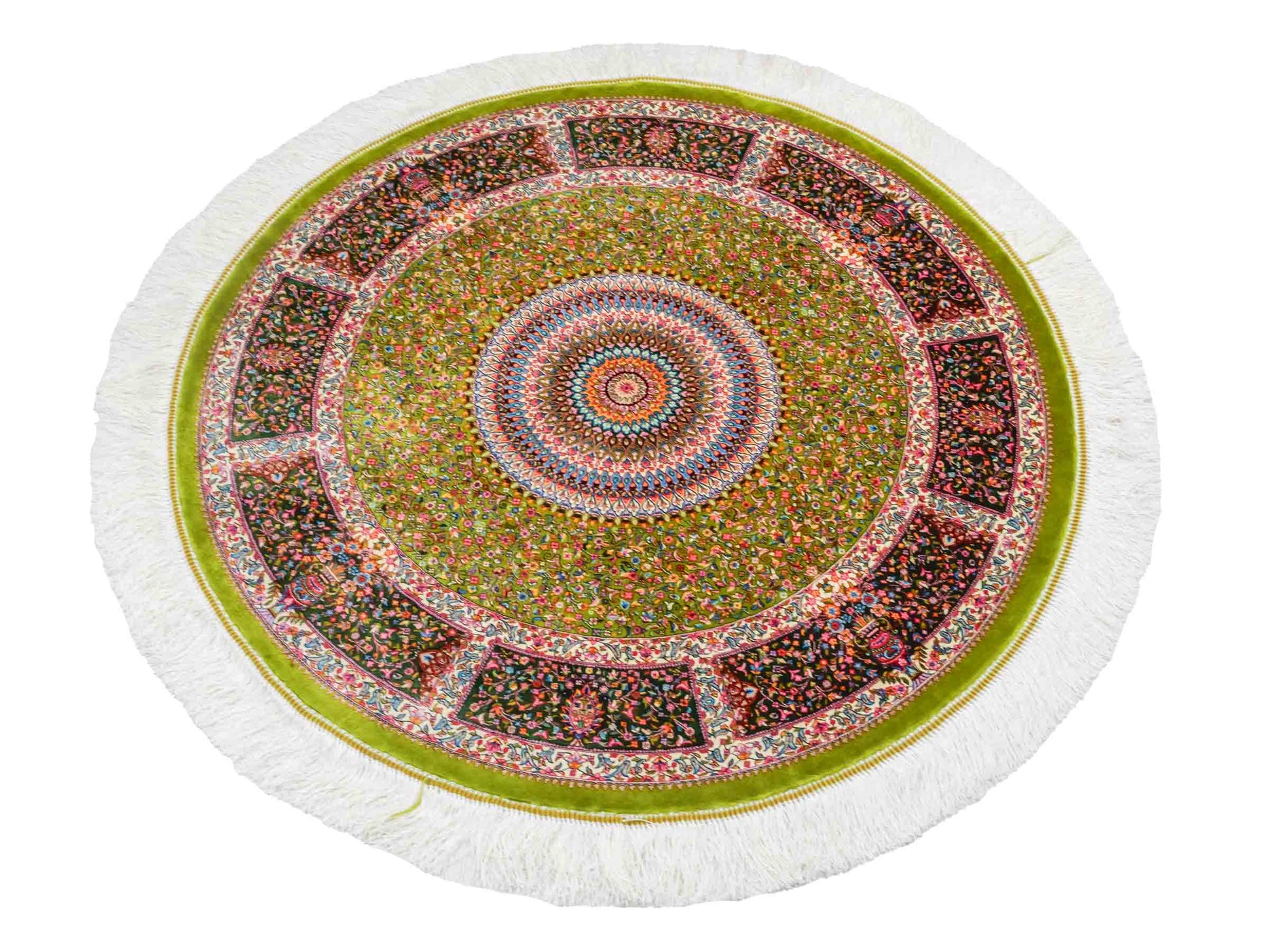 Runder Ghom Maschinenteppich "Hushang" 100 x 100 cm aus pflanzlicher Seide (Viskose) mit Medaillon, Grün, Hellgrün. Teppichnummer: V46LM100H. Persian Luxury Collection by Khademi. Made in Iran / Persia – Vertrieb durch JUPITER Intl.