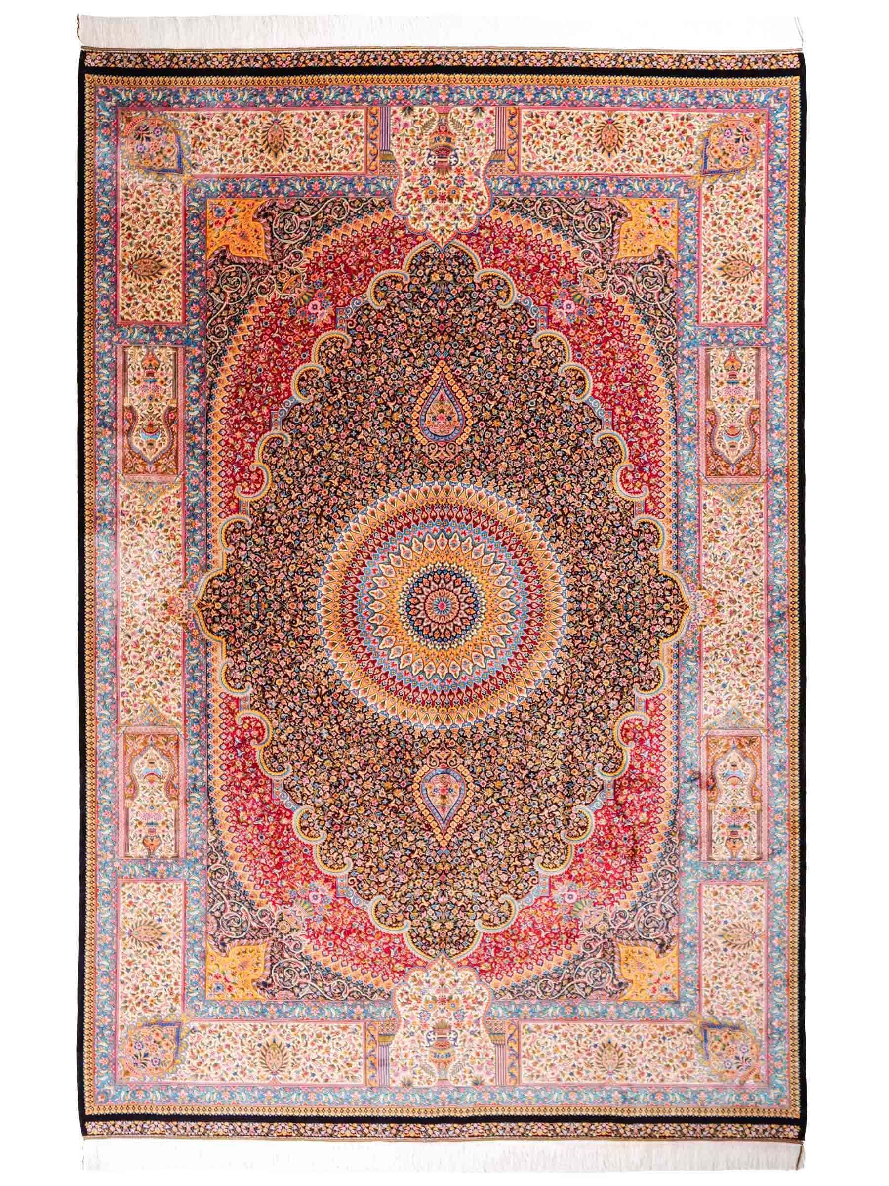 Ghom Maschinenteppich "Iraj" 300 x 200 cm aus pflanzlicher Seide (Viskose) mit Medaillon, Schwarz, Cremeweiß. Teppichnummer: V47BC600H. Persian Luxury Collection by Khademi. Made in Iran / Persia – Vertrieb durch JUPITER Intl.