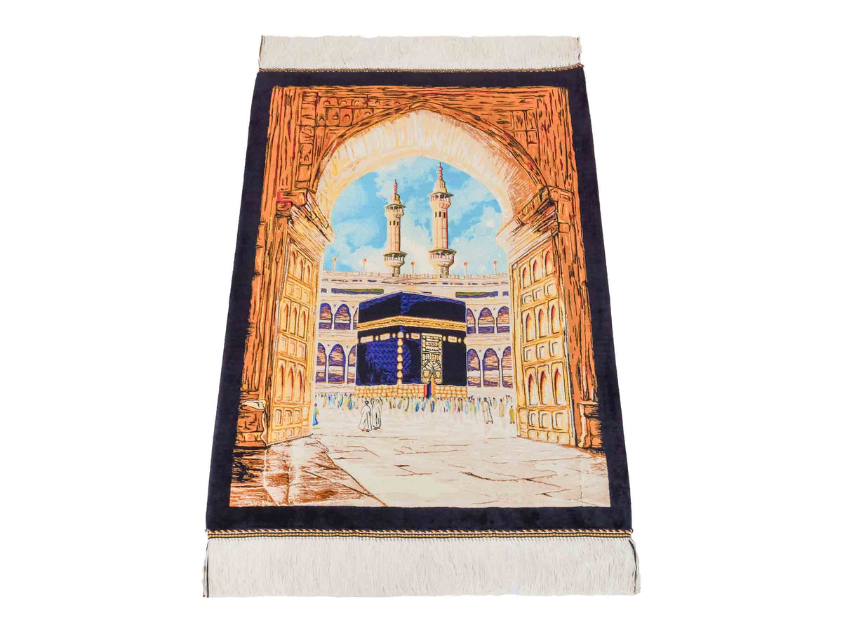 Ghom Maschinenteppich "Kaaba" 80 x 60 cm, Wandteppich / Bildteppich, Mehrfarbig, aus pflanzlicher Seide (Viskose), Hand-Finished. Teppichnummer: V103MC048H. Persian Luxury Collection by Khademi. Made in Iran / Persia – Vertrieb durch JUPITER Intl.