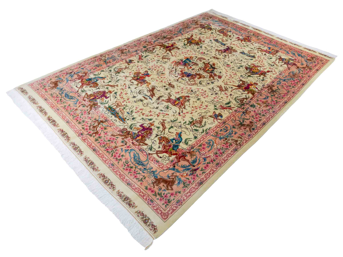 Ghom Maschinenteppich "Mahan" 300 x 200 cm aus pflanzlicher Seide (Viskose) mit Jagdmotiv-Medaillon, Cremeweiß, Beige. Teppichnummer: V60CR600H. Persian Luxury Collection by Khademi. Made in Iran / Persia – Vertrieb durch JUPITER Intl.