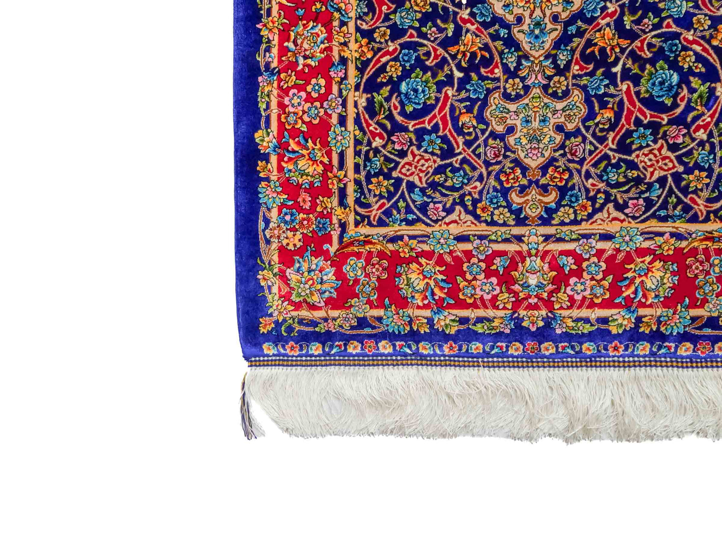 Ghom Maschinenteppich "Manijeh" 90 x 60 cm aus pflanzlicher Seide (Viskose) mit Medaillon, Dunkelblau, Rot. Teppichnummer: V55DB054H. Persian Luxury Collection by Khademi. Made in Iran / Persia – Vertrieb durch JUPITER Intl.