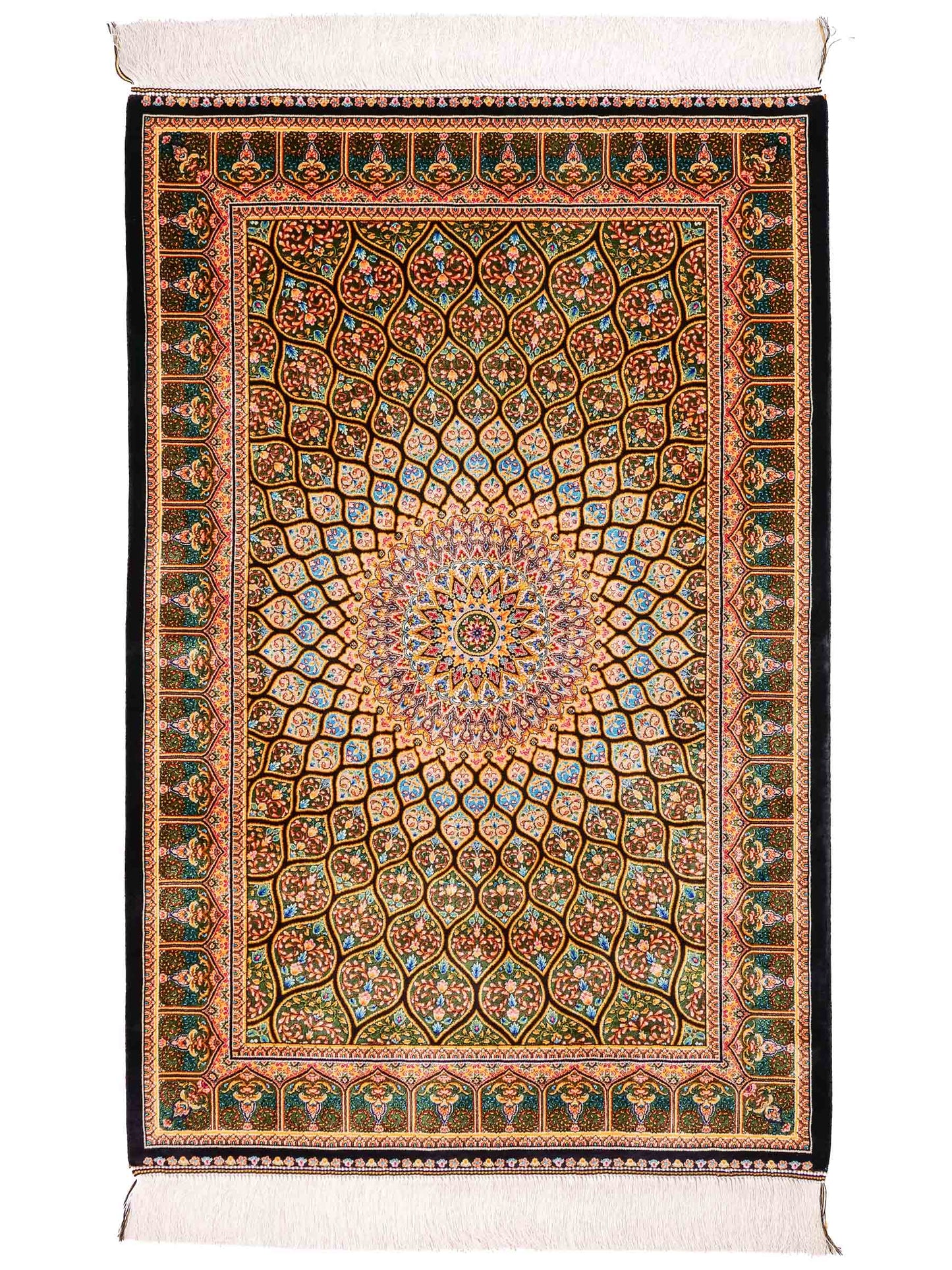 Ghom Maschinenteppich "Manuchehr" 120 x 80 cm aus pflanzlicher Seide (Viskose) mit Gumbad-Medaillon, Schwarz. Teppichnummer: V56BK096H. Persian Luxury Collection by Khademi. Made in Iran / Persia – Vertrieb durch JUPITER Intl.
