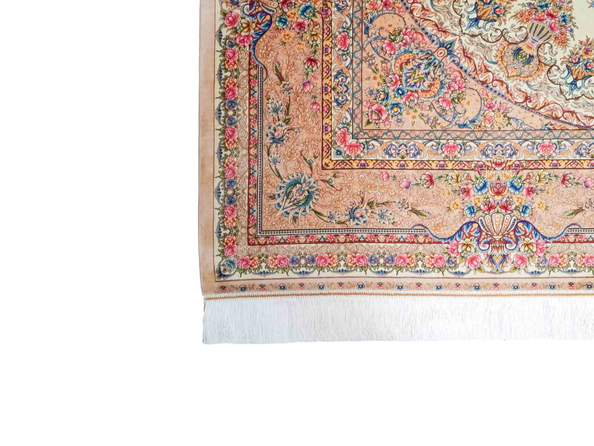 Ghom Maschinenteppich "Mehr" 300 x 200 cm aus pflanzlicher Seide (Viskose) mit Medaillon, Cremeweiß, Beige. Teppichnummer: V61CR600H. Persian Luxury Collection by Khademi. Made in Iran / Persia – Vertrieb durch JUPITER Intl.