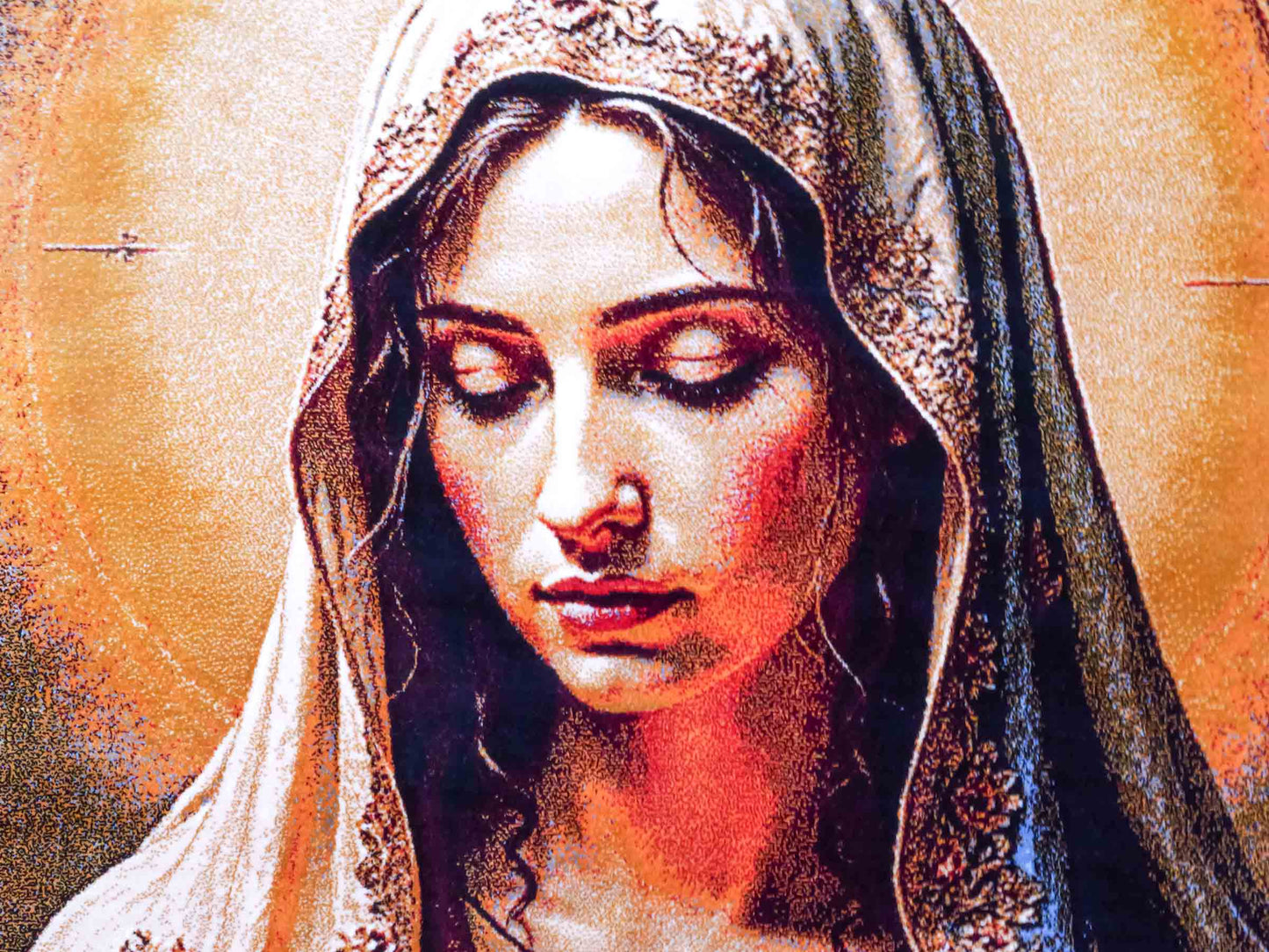 Ghom Maschinenteppich "Maria Mutter Gottes" 90 x 60 cm aus pflanzlicher Seide (Viskose). Wandteppich mit Bildmotiv, Mehrfarbig. Teppichnummer: V32MC054H. Persian Luxury Collection by Khademi. Made in Iran / Persia – Vertrieb durch JUPITER Intl.