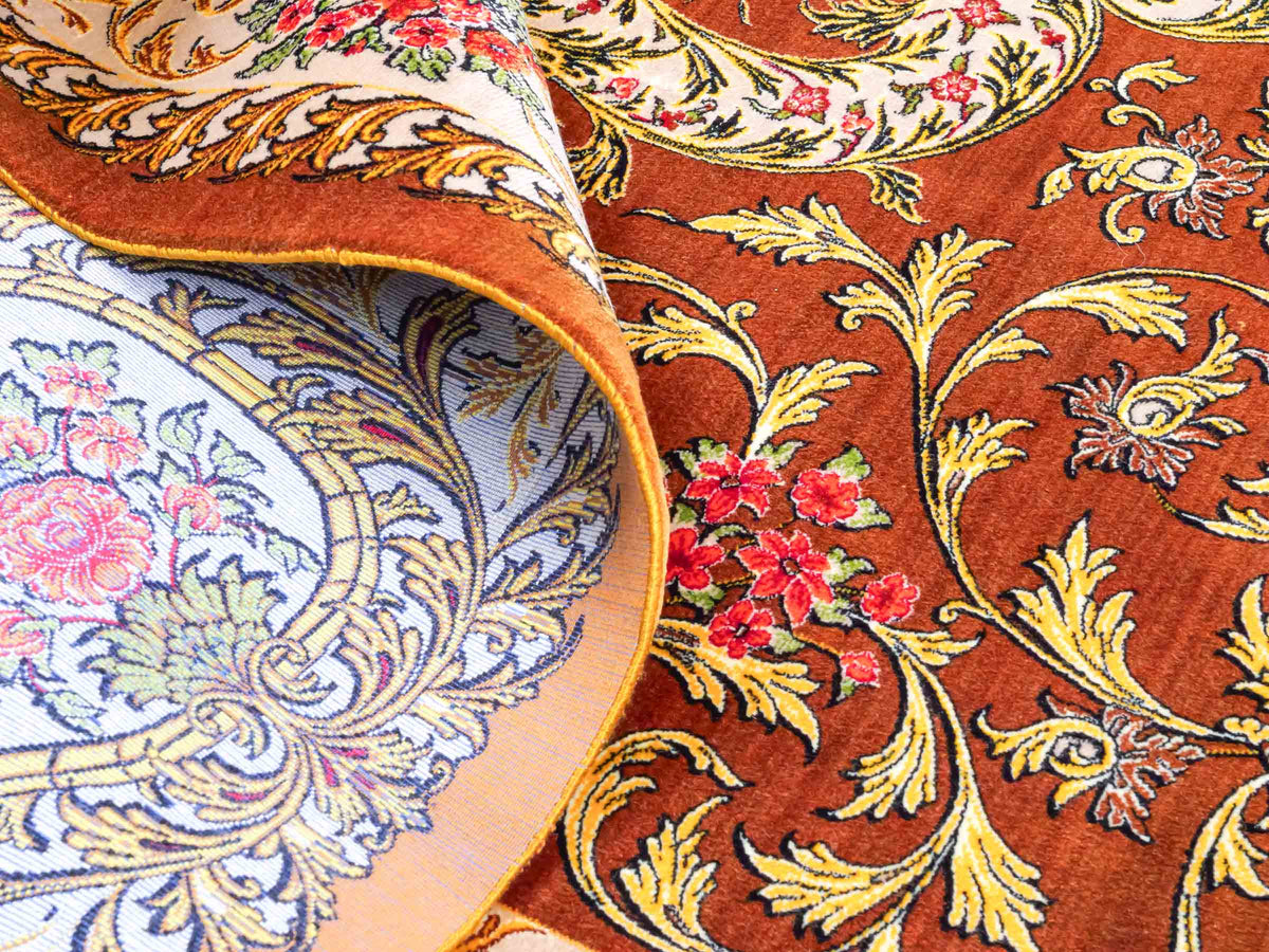 Ghom Maschinenteppich "Rostam" 180 x 120 cm, mit Medaillon, aus pflanzlicher Seide (Viskose), Braun-Gold. Teppichnummer: V73BG216H. Persian Luxury Collection by Khademi. Made in Iran / Persia – Vertrieb durch JUPITER Intl.