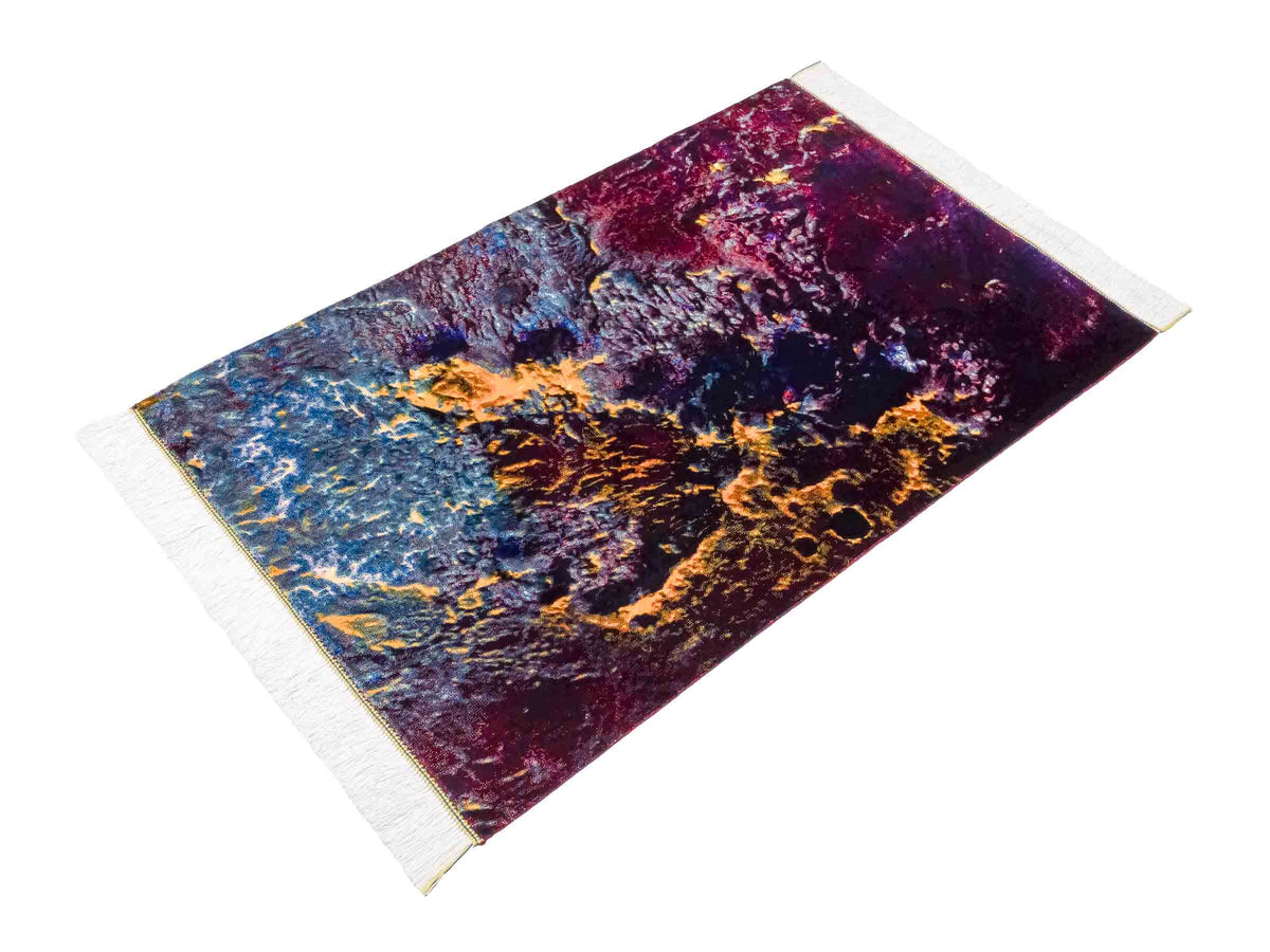 Ghom Maschinenteppich "Zurvan" 120 x 80 cm aus pflanzlicher Seide (Viskose), Design: Abstrakt, Farbe: Mehrfarbig. Teppichnummer: V95DB096H. Persian Luxury Collection by Khademi. Made in Iran / Persia – Vertrieb durch JUPITER Intl.