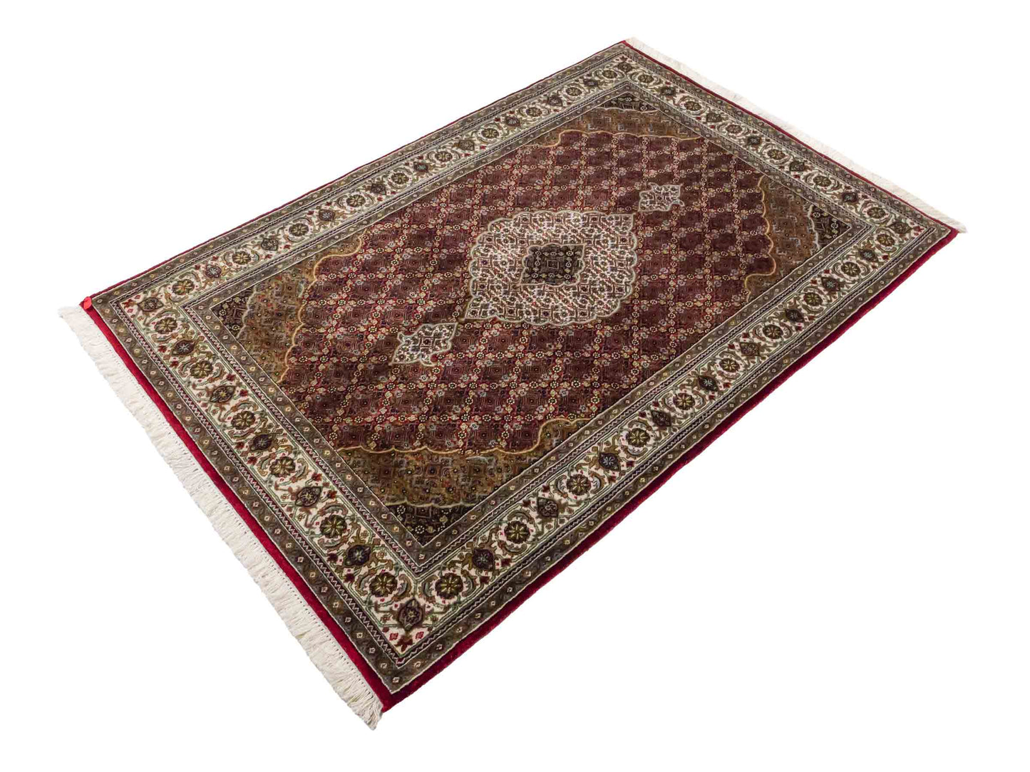 Handgeknüpfter Indo Täbriz Mahi Orientteppich von Khademi aus Wolle, rot, beige. Klassisches Medaillon. Traditionell von Hand geknüpft in Indien. Größe: 186 cm x 120 cm. Teppichnummer: SB3-1121 | Jupiter Intl.