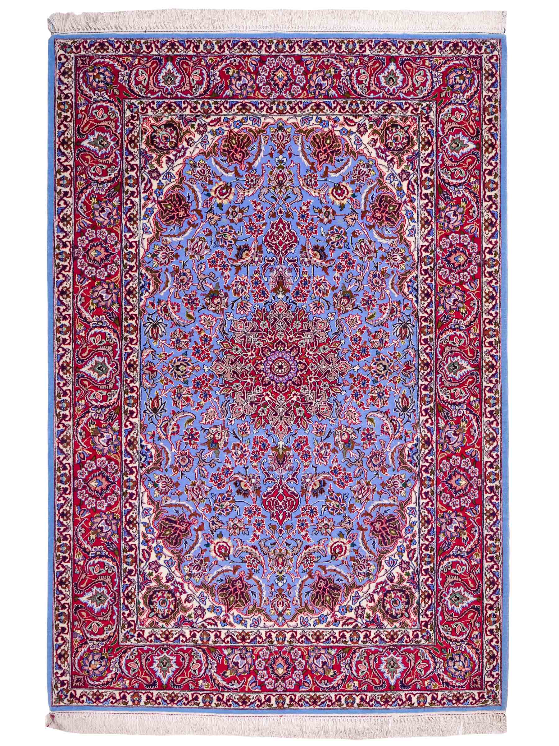 Handgeknüpfter Isfahan Perserteppich von Khademi aus Wolle mit Seide, blau, rot. Feiner, persischer Teppich mit Medaillon. Orientteppich, von Hand geknüpft in Iran. Größe: 171 x 113 cm. Teppichnummer: DB3-1051. Verkauf durch Jupiter Intl.