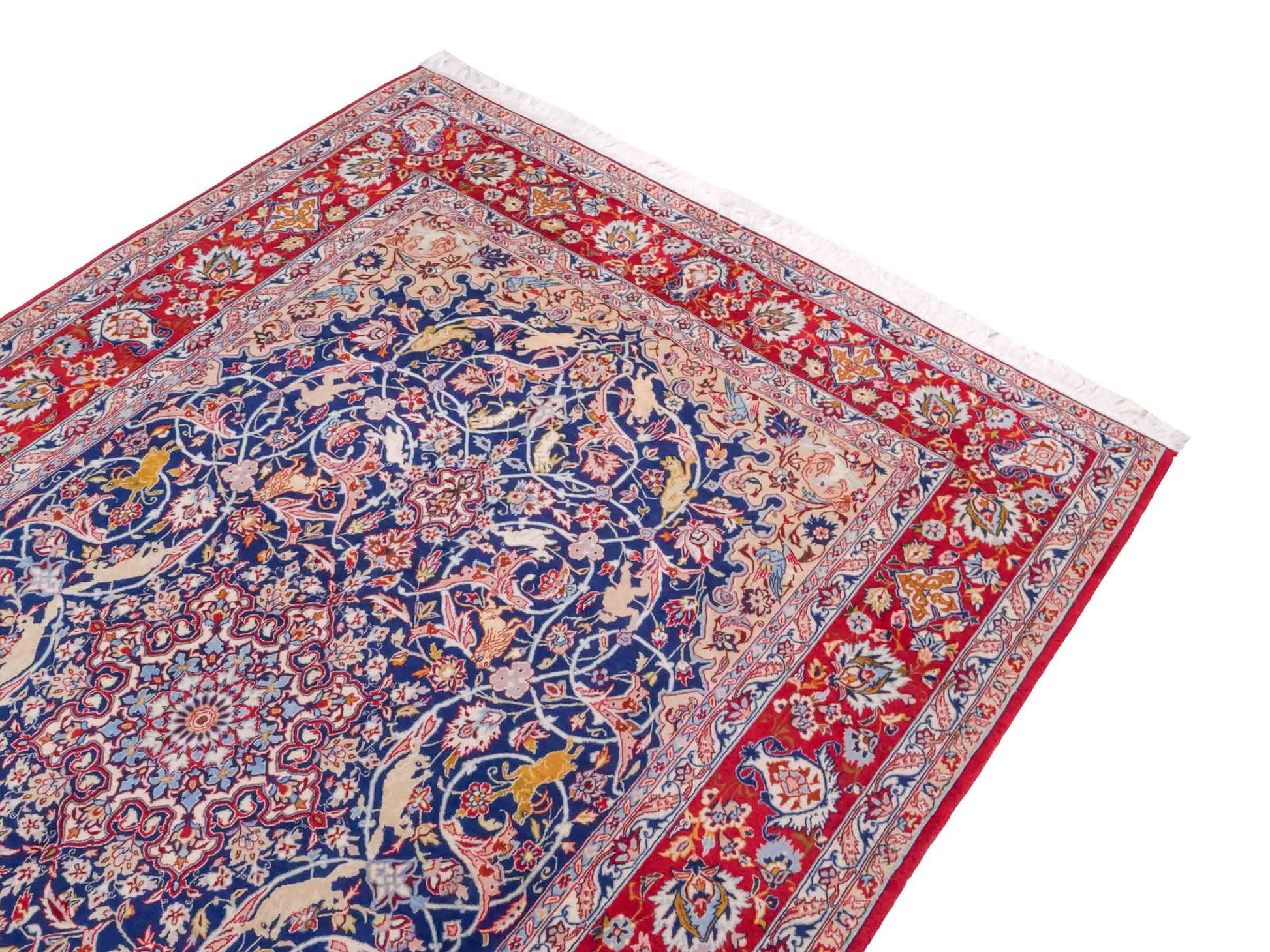Handgeknüpfter Isfahan Perserteppich von Khademi aus Wolle mit Seide, blau-rot. Feiner, persischer Teppich mit Medaillon. Orientteppich, geknüpft in Iran. Größe: 236 x 152 cm. Teppichnummer: SB3-1082 | Jupiter In