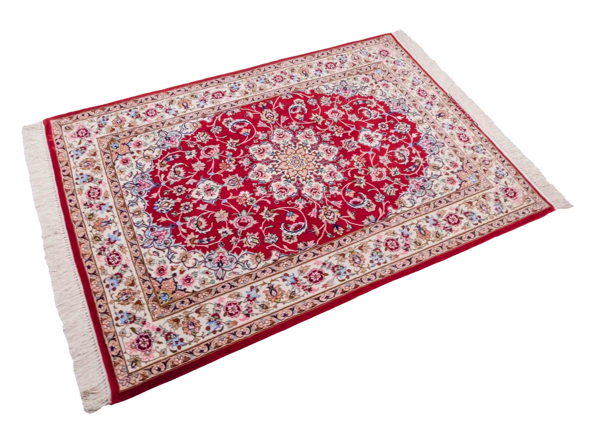 Handgeknüpfter "Taheri" Isfahan Perserteppich von Khademi aus Wolle mit Seide, rot-weiß. Feiner, persischer Teppich mit Medaillon, signiert. Orientteppich, geknüpft in Iran. Größe: 160 x 110 cm. Teppichnummer: SB3-1063 | Jupiter In