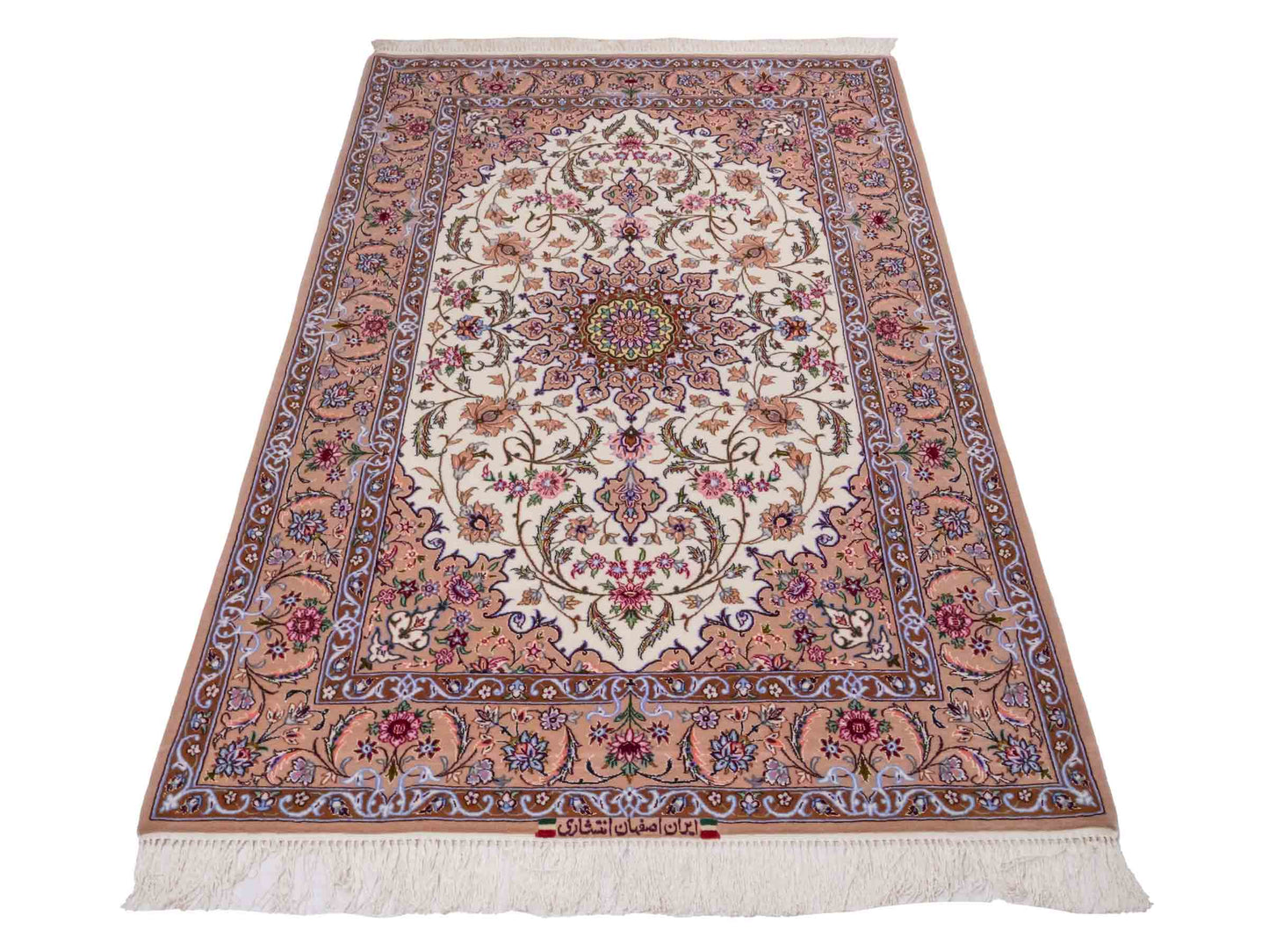 Handgeknüpfter "Entezari" Isfahan Perserteppich von Khademi aus Wolle mit Seide, beige-weiß. Feiner, persischer Teppich mit Medaillon, signiert. Orientteppich, geknüpft in Iran. Größe: 162 x 106 cm. Teppichnummer: SB3-1072 | Jupiter In