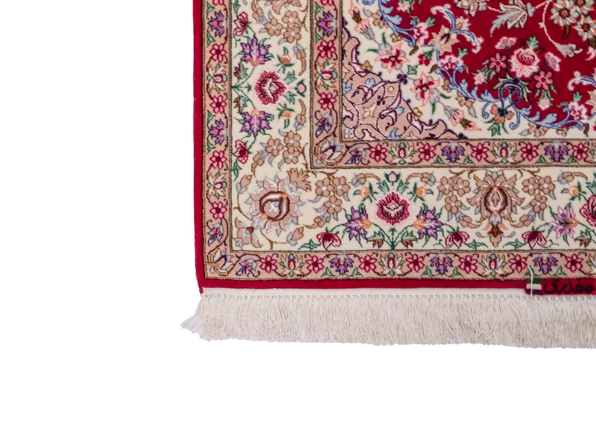 Handgeknüpfter "Safdari" Isfahan Perserteppich von Khademi aus Wolle mit Seide, rot-cremeweiß. Feiner, persischer Teppich mit Medaillon, signiert. Orientteppich, handgeknüpft in Iran. Größe: 163 x 111 cm. Teppichnummer: DB3-1048 Jupiter Intl.