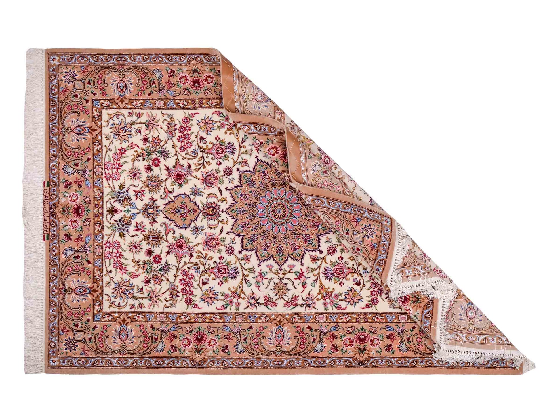 Handgeknüpfter "Mazaheri" Isfahan Perserteppich von Khademi aus Wolle mit Seide, beige, creme. Feiner, persischer Teppich mit Medaillon, signiert. Orientteppich handgeknüpft in Iran. Größe: 163 x 112 cm. Teppichnummer: DB3-1046 Jupiter Intl.