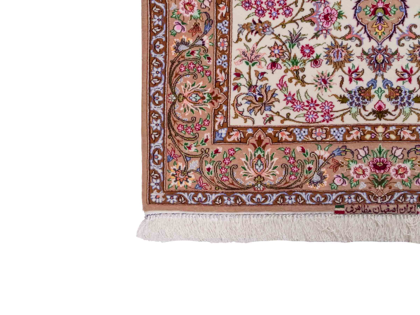 Handgeknüpfter "Mazaheri" Isfahan Perserteppich von Khademi aus Wolle mit Seide, beige, cremeweiß. Feiner, persischer Teppich mit Medaillon, signiert. Orientteppich geknüpft in Iran. Größe: 163 x 113 cm. Teppichnummer: DB3-1043 Jupiter Intl.