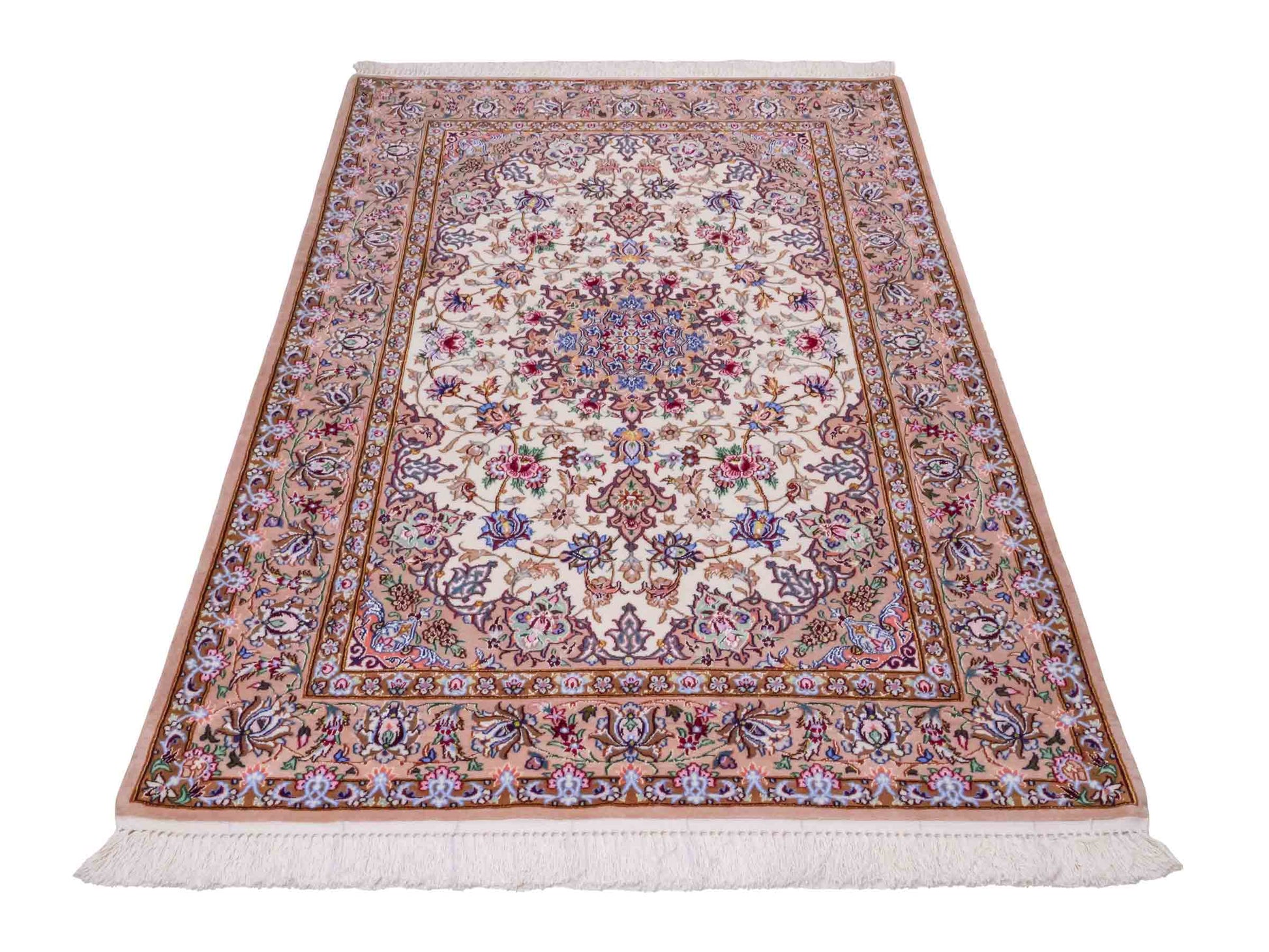 Handgeknüpfter "Mazaheri" Isfahan Perserteppich von Khademi aus Wolle mit Seide, beige, creme. Feiner, persischer Teppich mit Medaillon, signiert. Orientteppich, geknüpft in Iran. Größe: 165 x 109 cm. Teppichnummer: SB3-1054 | Jupiter Intl.