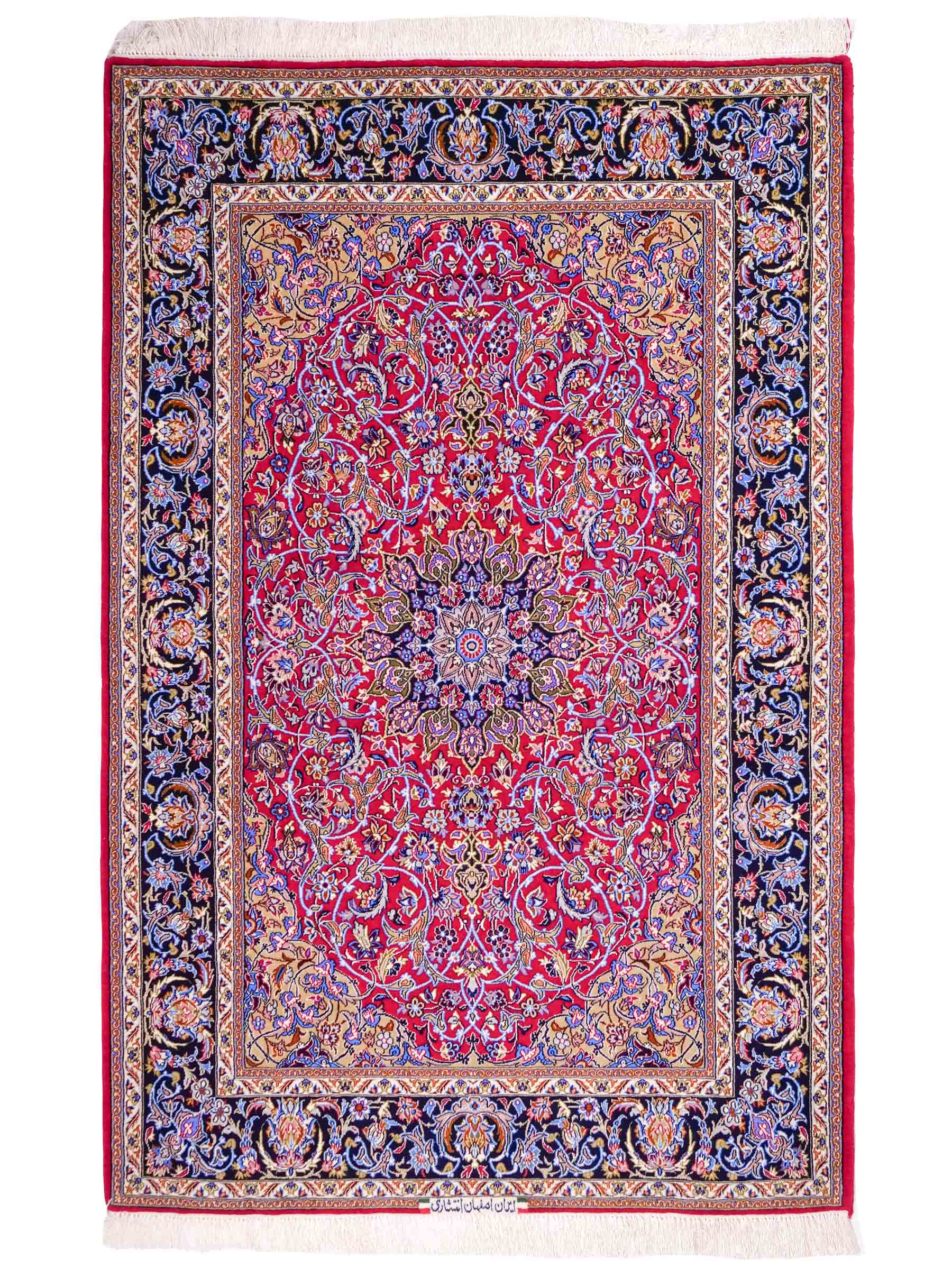 Handgeknüpfter "Entezari" Isfahan Perserteppich von Khademi aus Wolle mit Seide, rot-blau. Feiner, persischer Teppich mit Medaillon, signiert. Orientteppich, von Hand geknüpft in Iran. Größe: 169 x 112 cm. Teppichnummer: DB3-1031 Jupiter Intl.